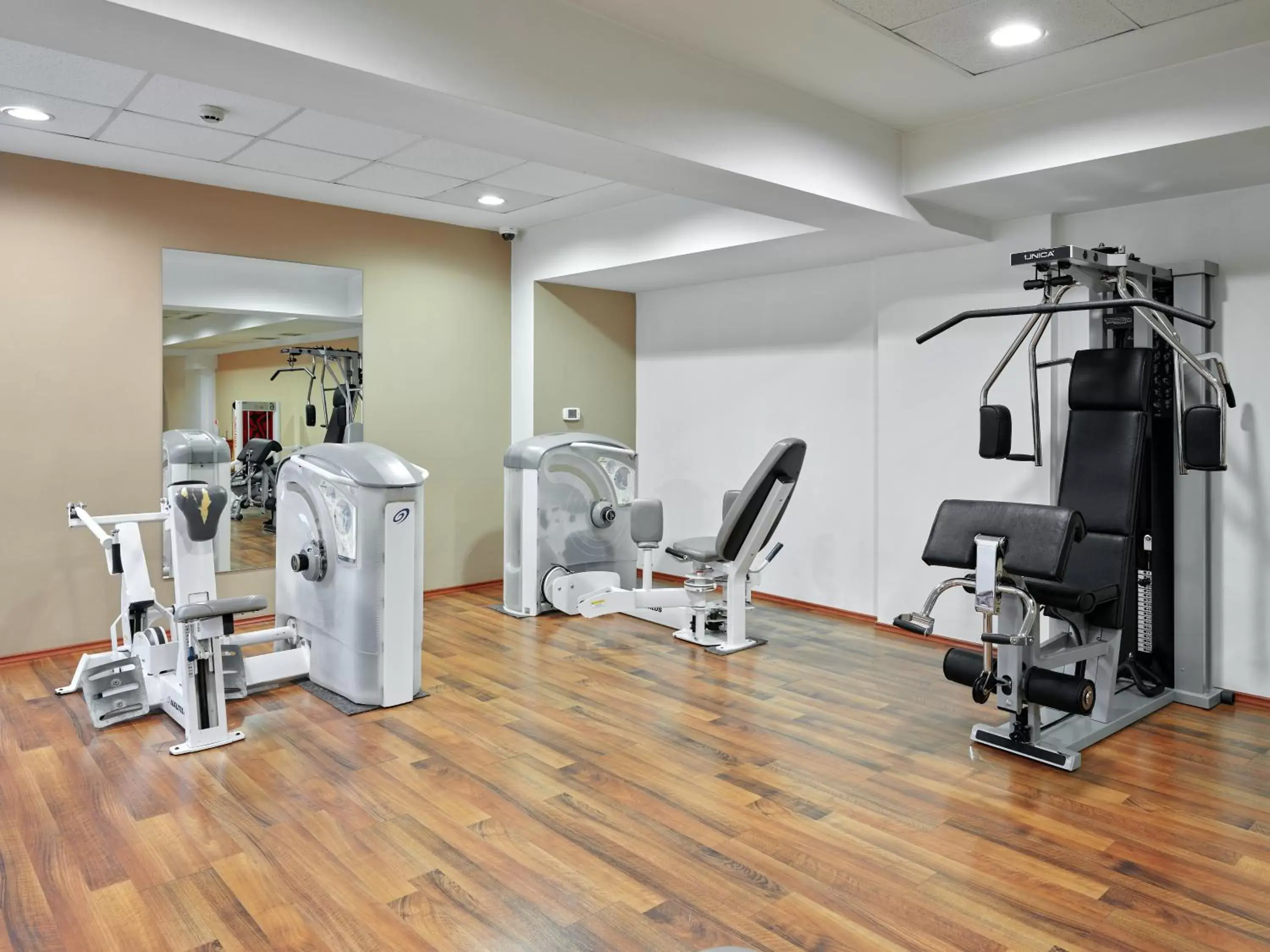 Fitness centre/facilities, Fitness Center/Facilities in Maistra City Vibes Hotel International