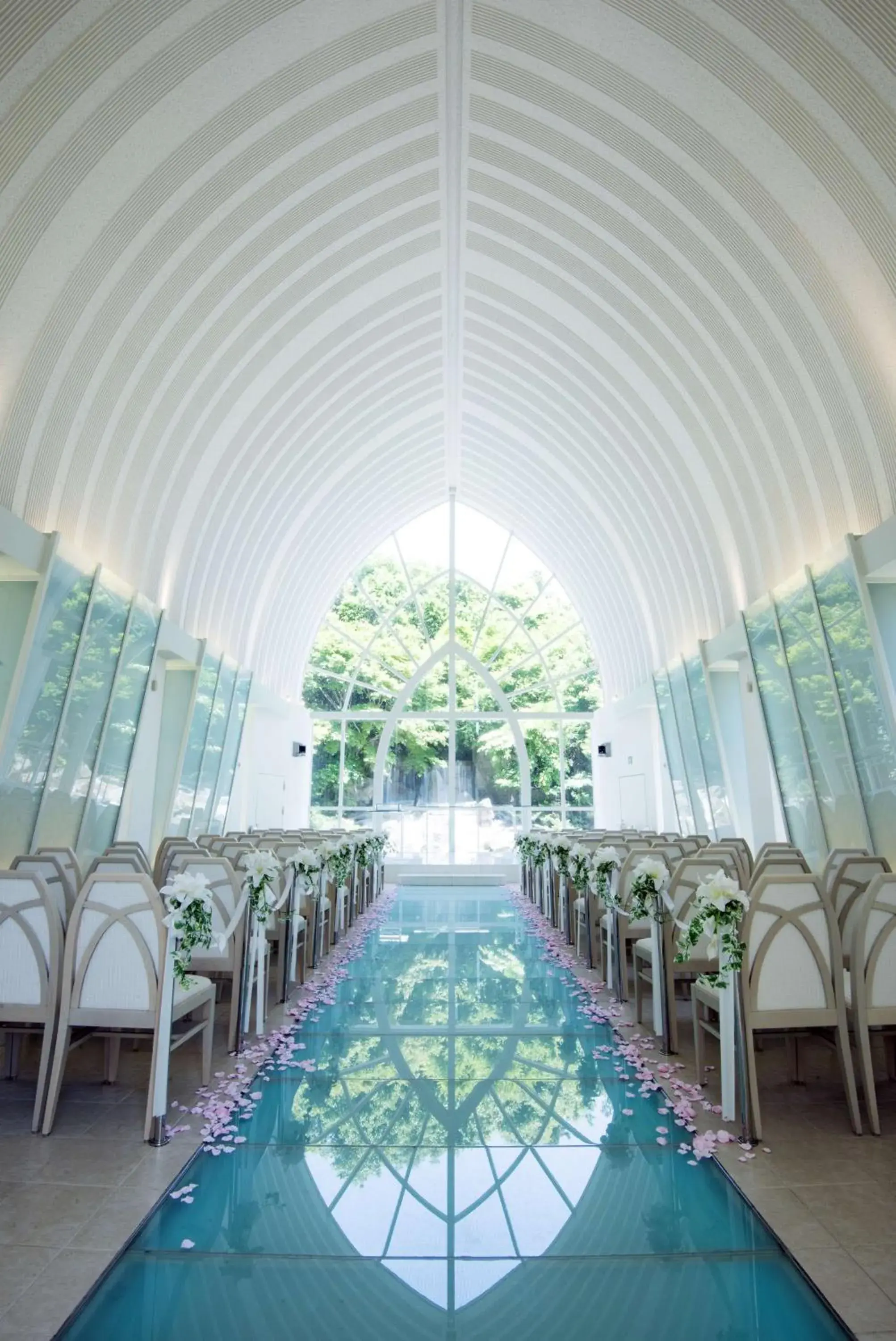 Meeting/conference room, Swimming Pool in Hilton Tokyo Narita Airport Hotel