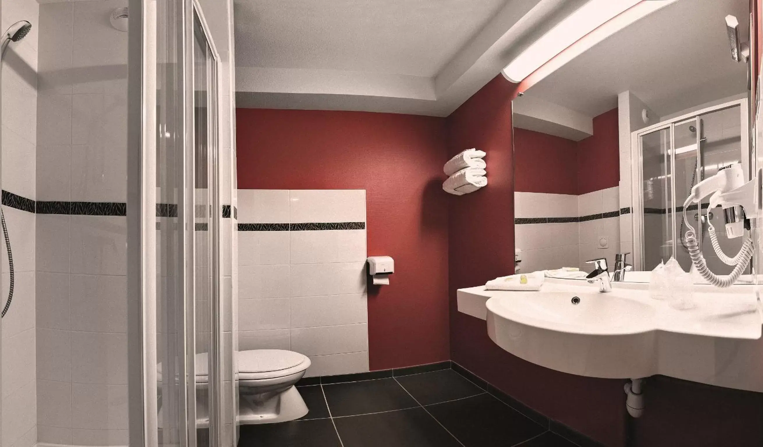 Toilet, Bathroom in Ace Hôtel Paris Roissy