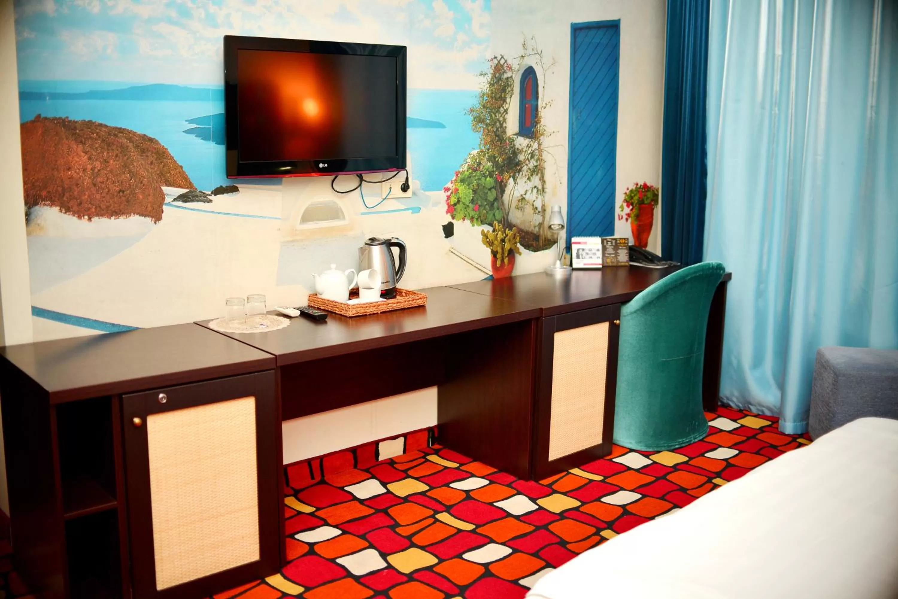 Communal lounge/ TV room, TV/Entertainment Center in Sapar Standart Hotel