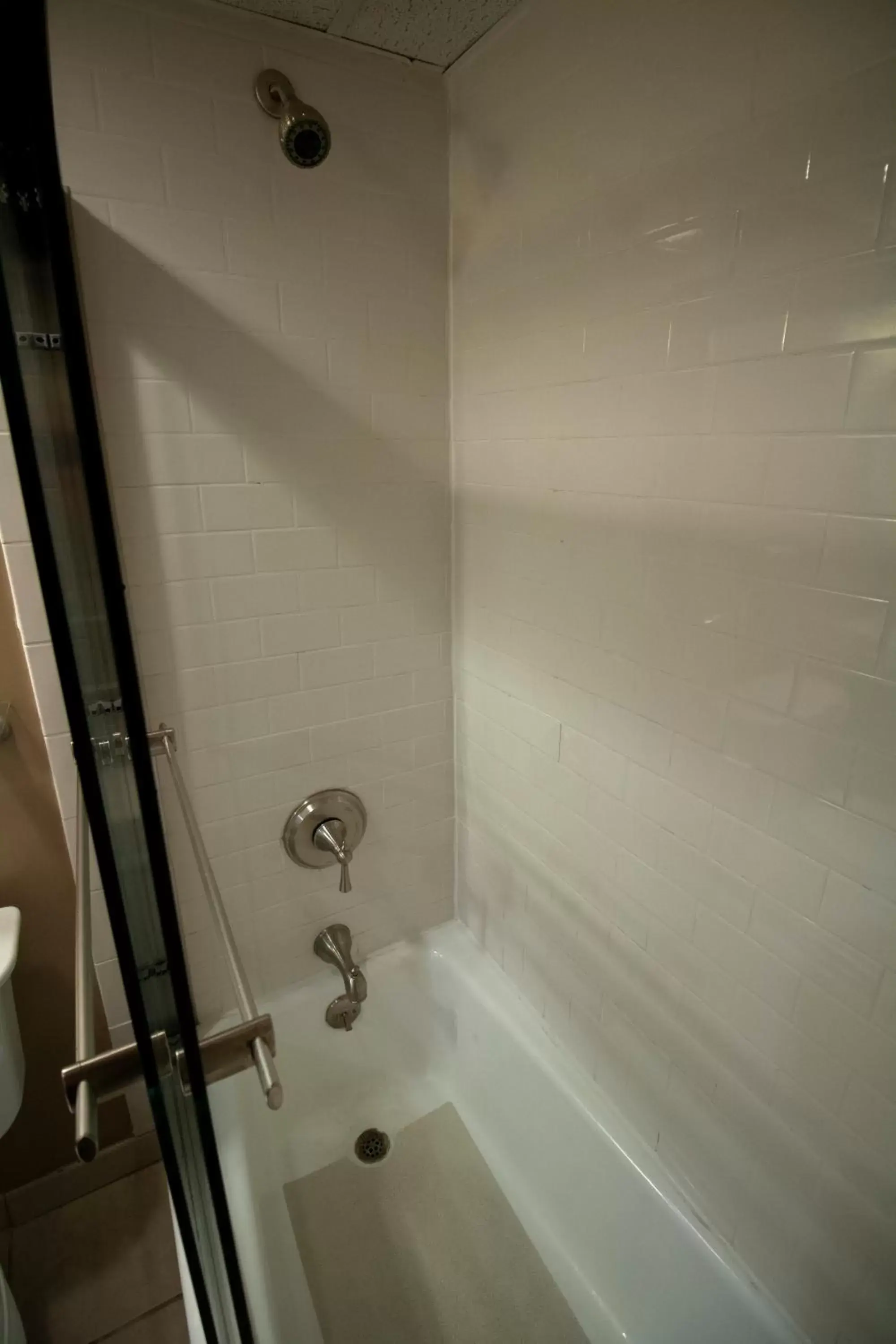 Shower, Bathroom in Inn on the Hudson