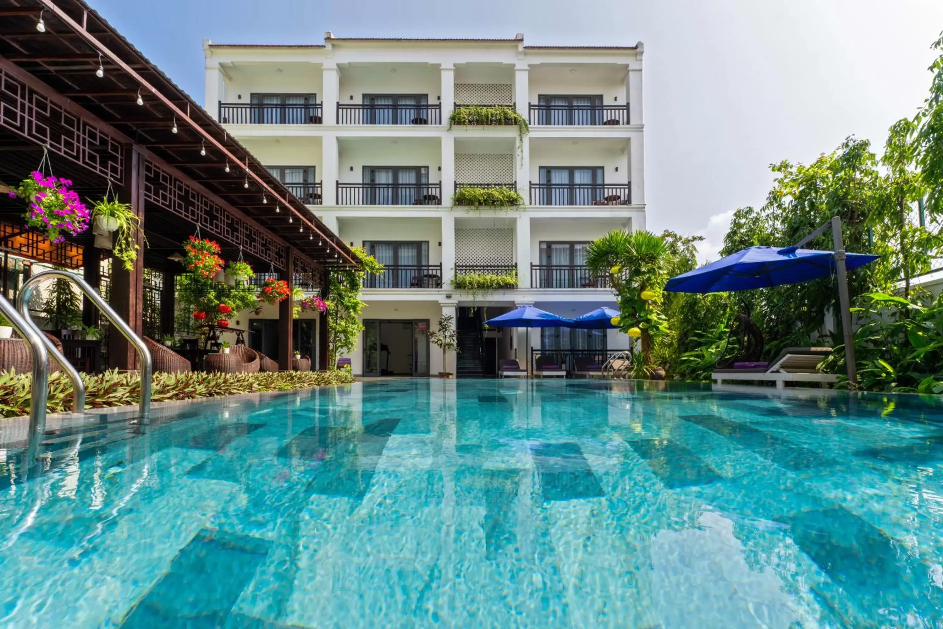 Natural landscape, Swimming Pool in Golden Pearl Hoi An Hotel