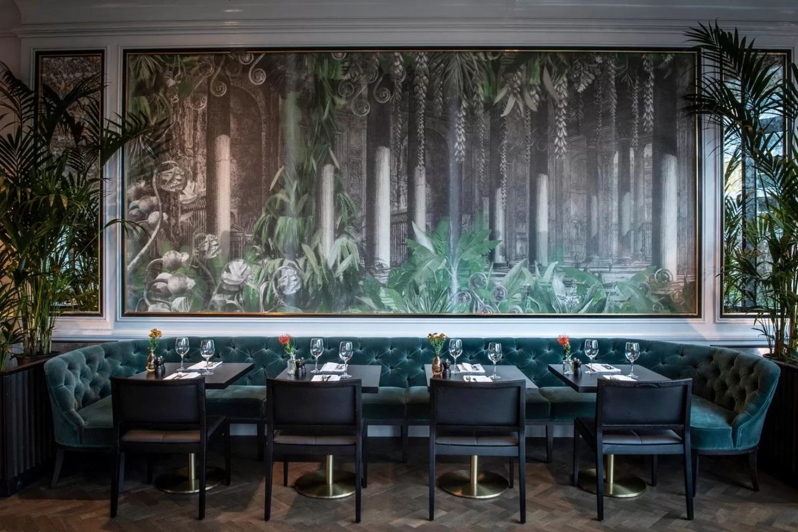 Photo of the whole room in The River Lee Hotel a member of The Doyle Collection