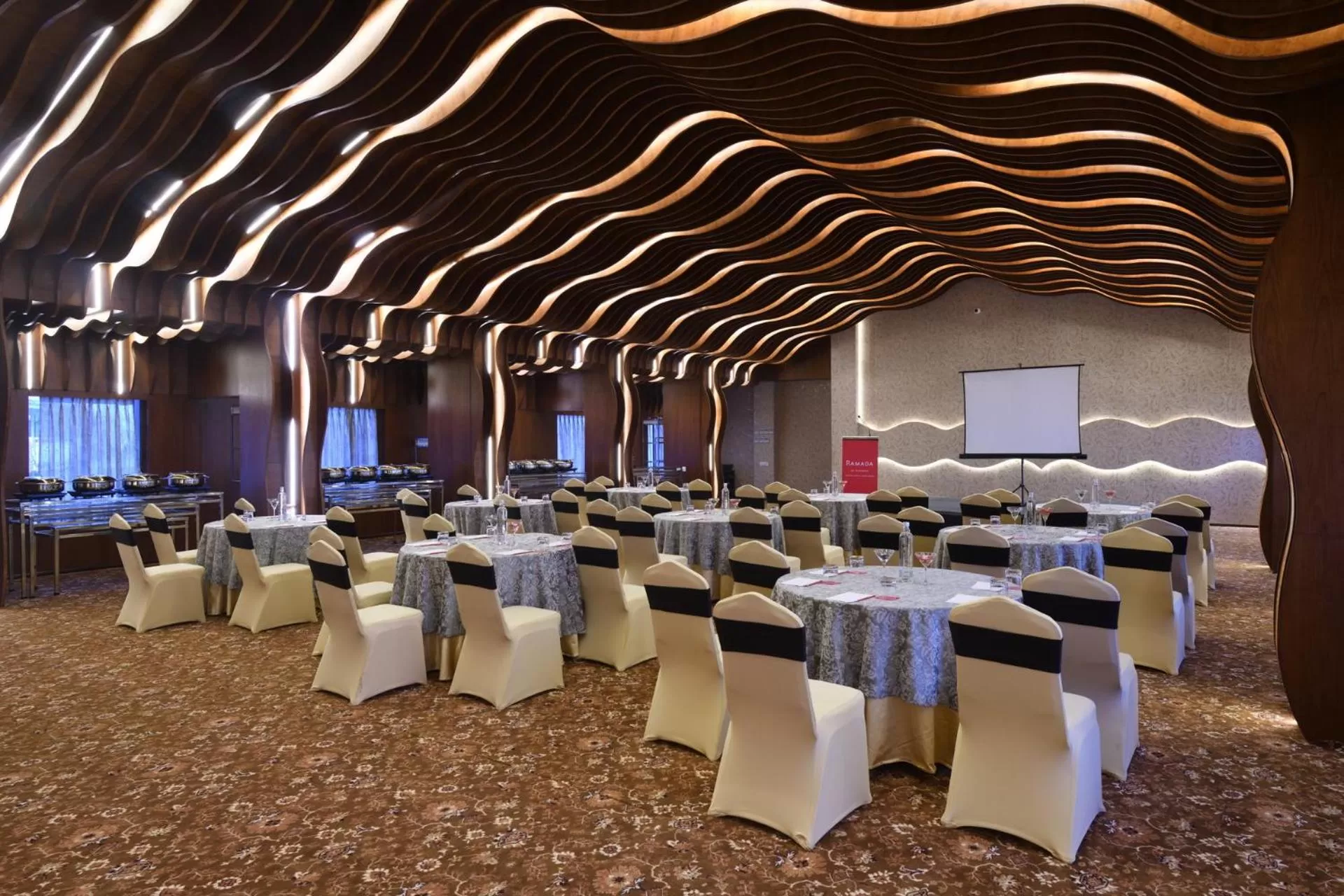 Ramada by Wyndham Gangtok Hotel & Casino Golden