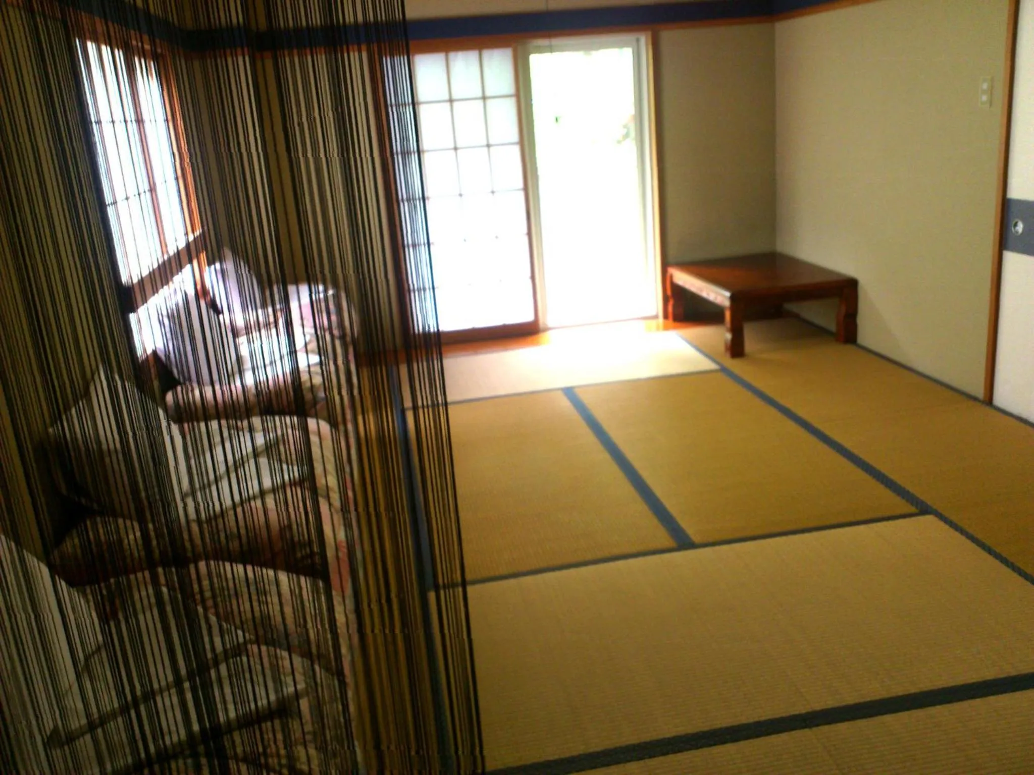 Photo of the whole room in Tenjin Lodge