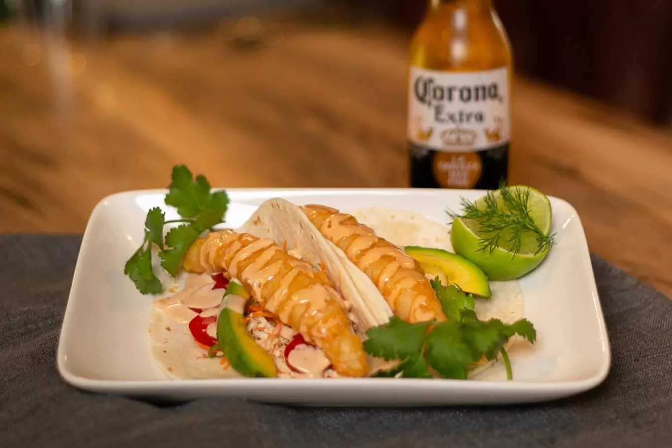 Restaurant/places to eat in The Crossing Motel