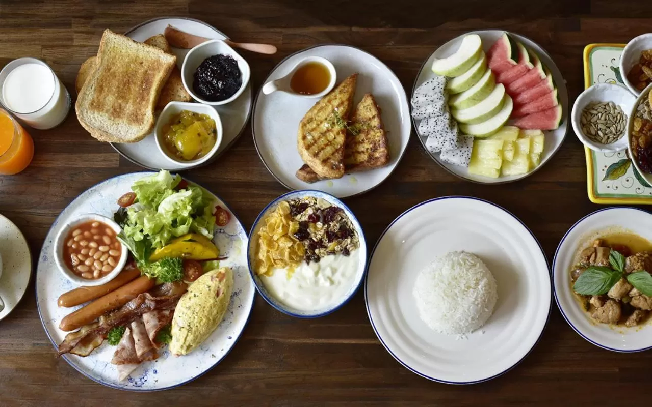 Food in karaarom hotel