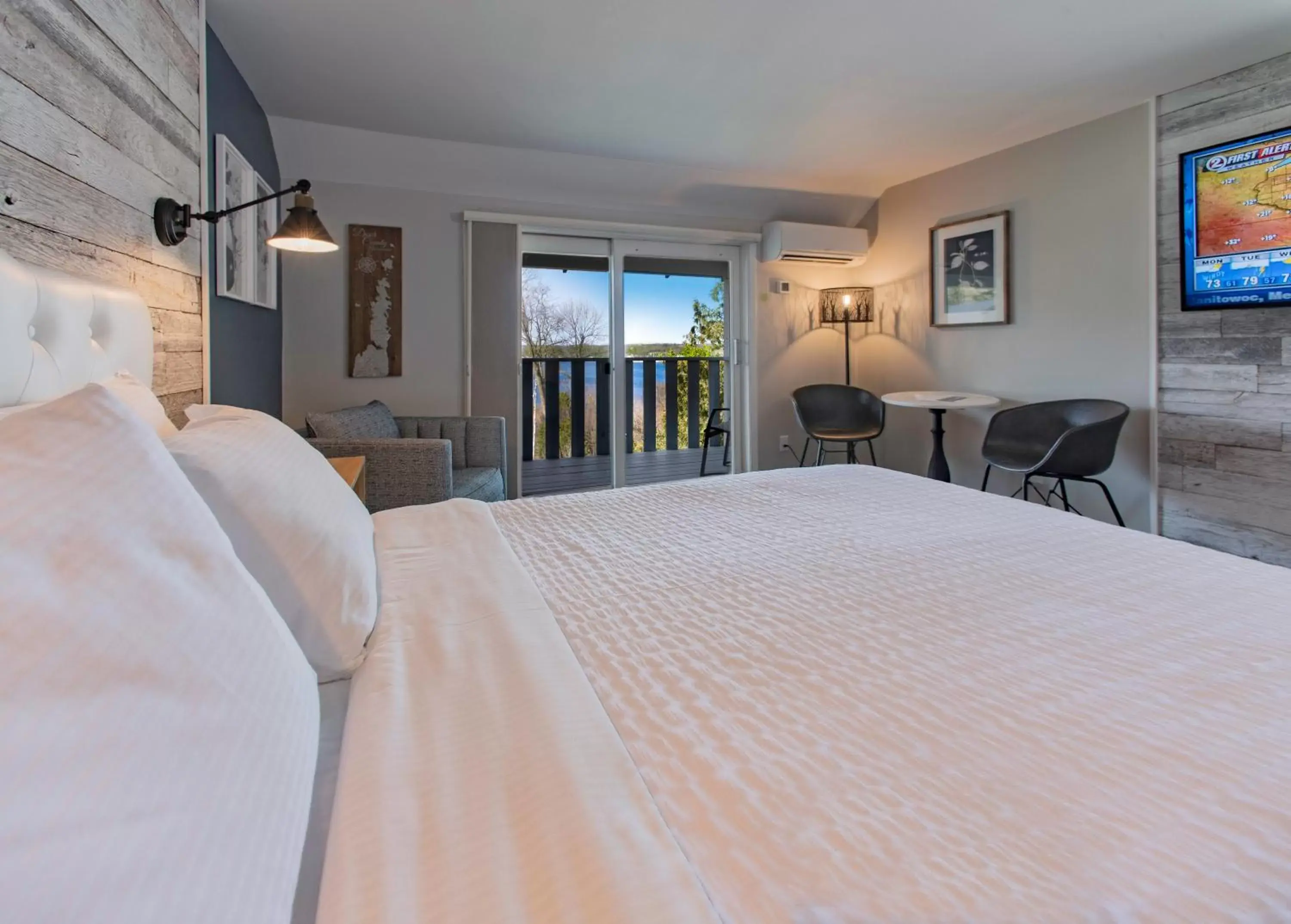 Queen Room with Balcony in Country House Resort Queen Room with Balcony in Country House Resort