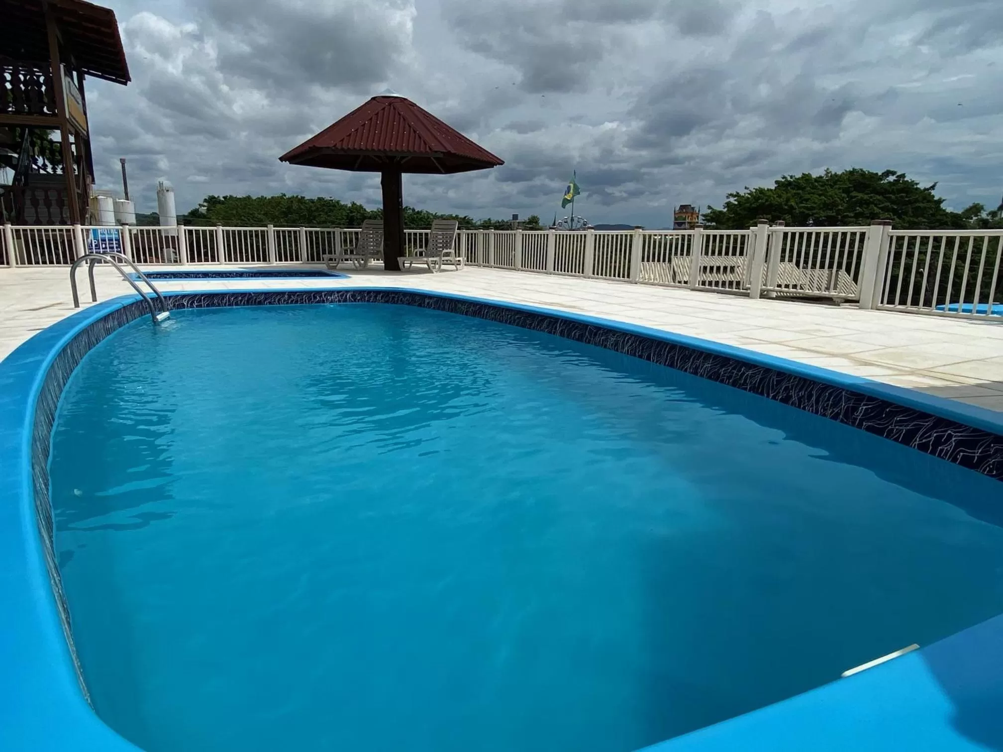 Swimming pool in Hotel Panorâmico