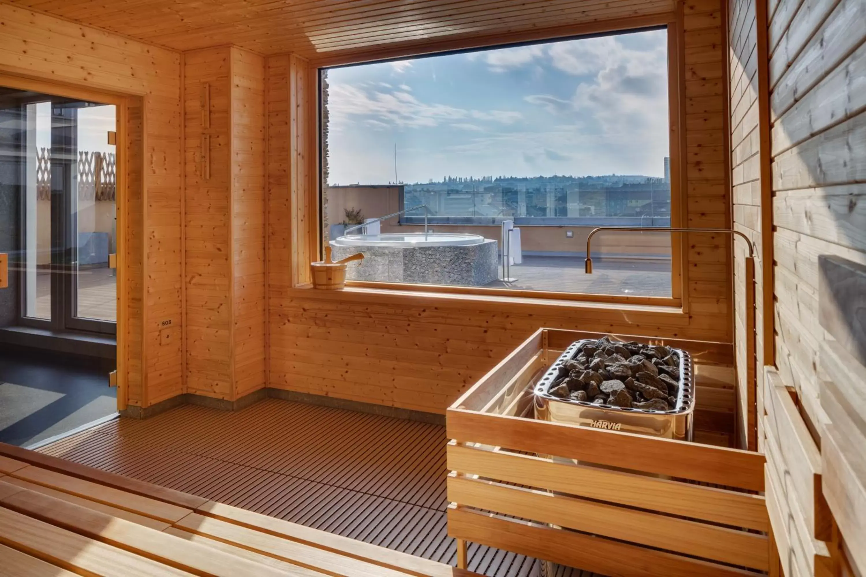 Sauna in Avanti Hotel