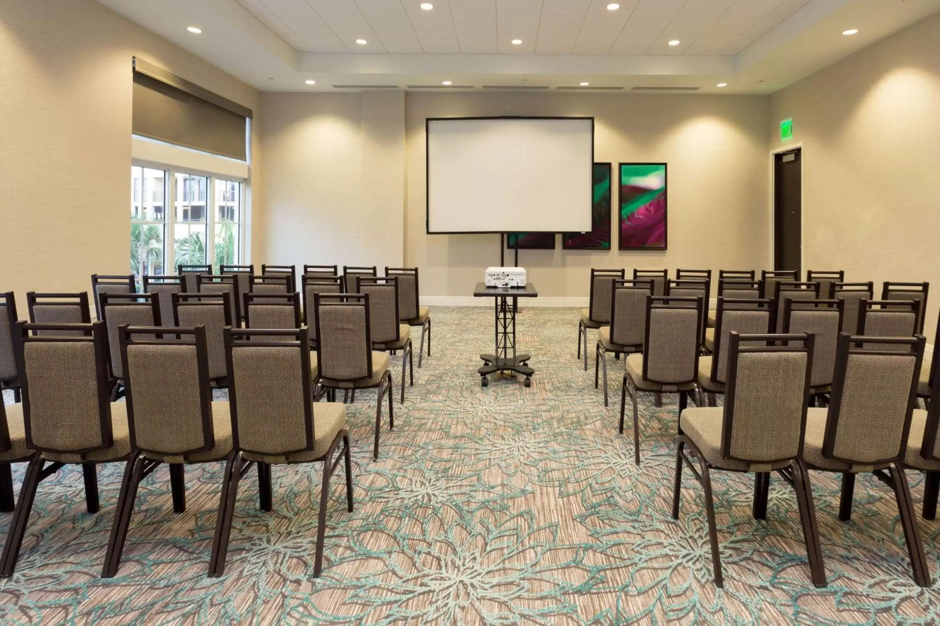 Meeting/conference room in Wyndham Grand Jupiter at Harbourside Place