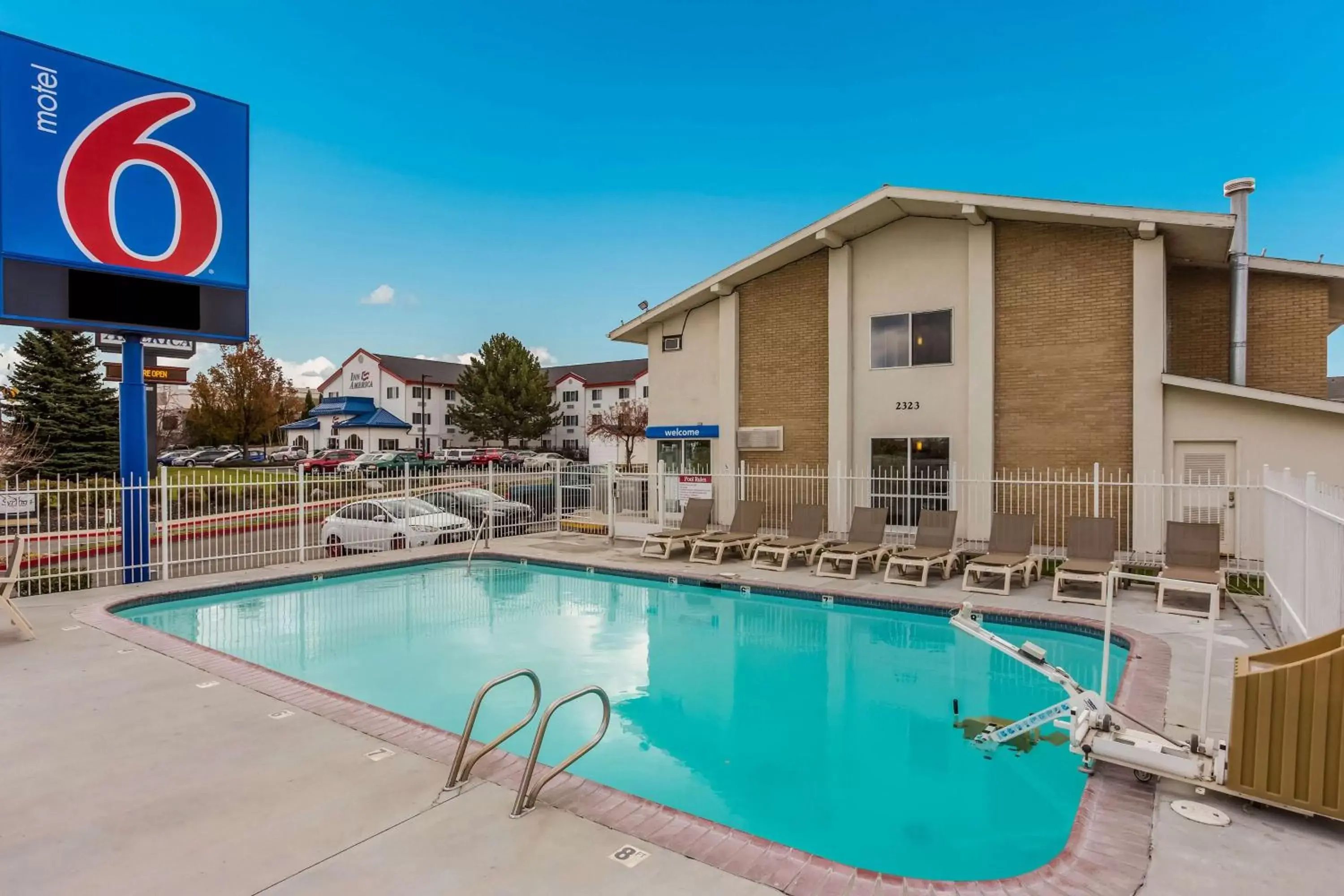 On site, Swimming Pool in Motel 6 Boise - Airport