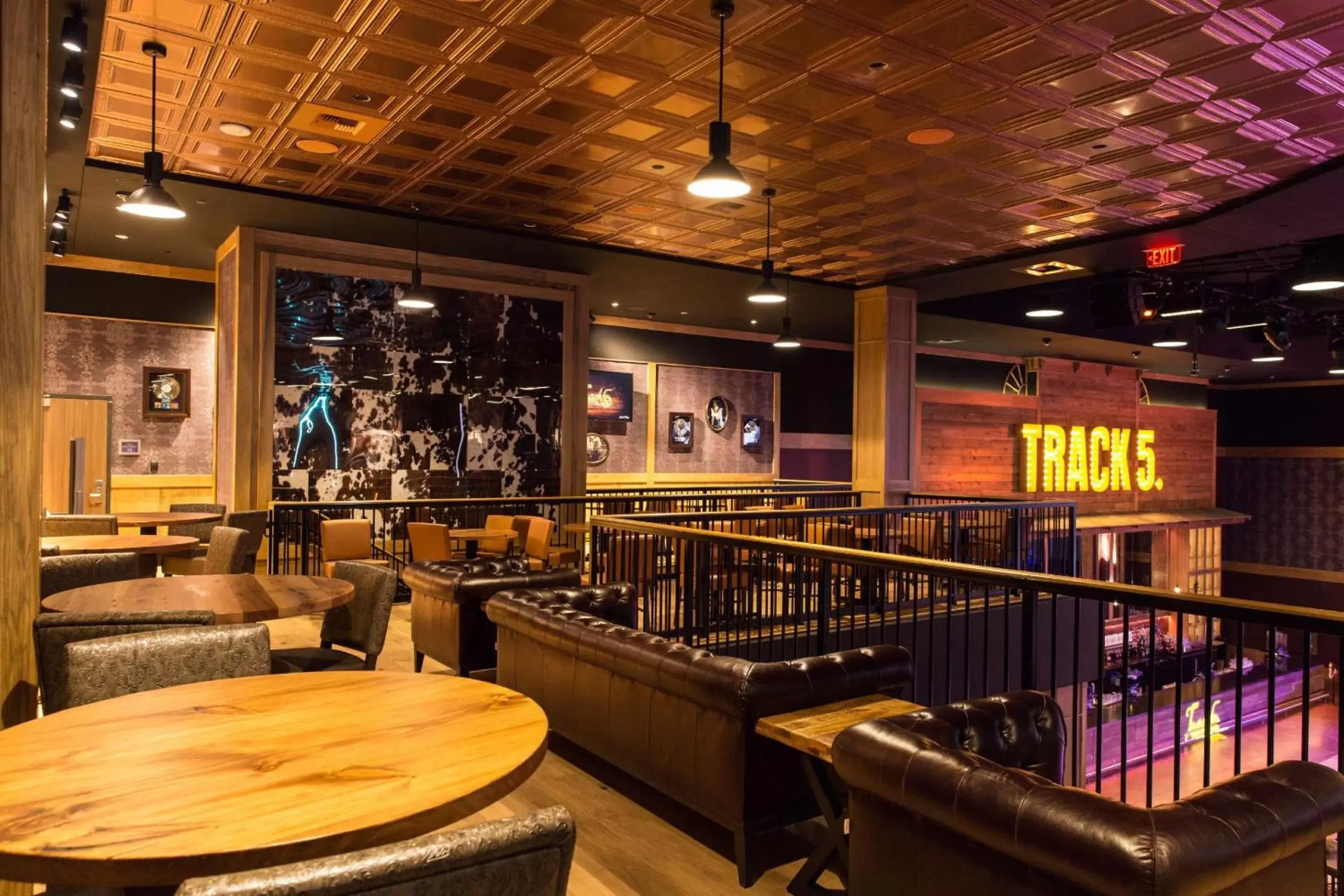 Nightclub / DJ, Restaurant/Places to Eat in Hard Rock Hotel & Casino Tulsa