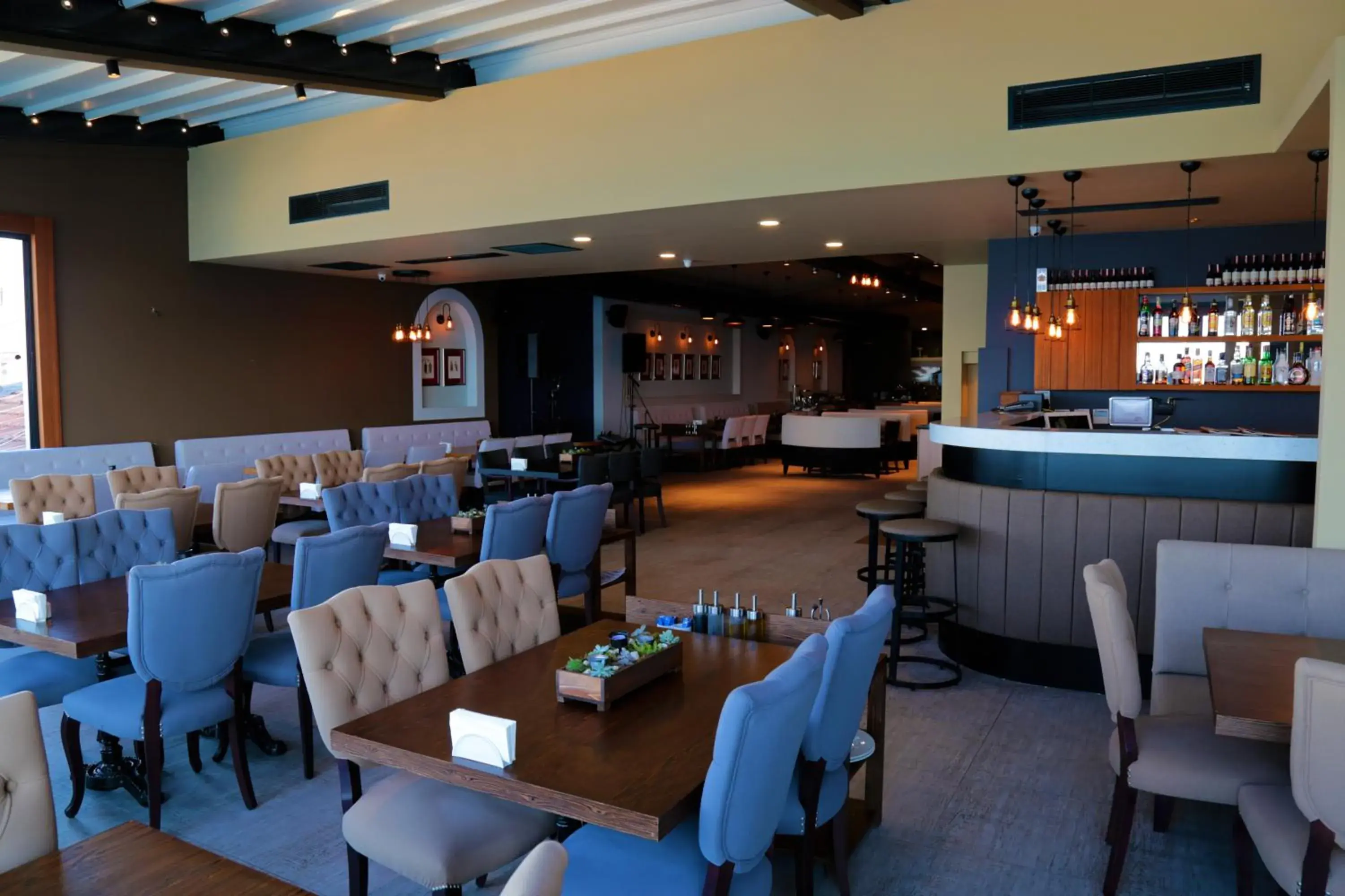 Food and drinks in Pasaport Pier Hotel Food and drinks in Pasaport Pier Hotel