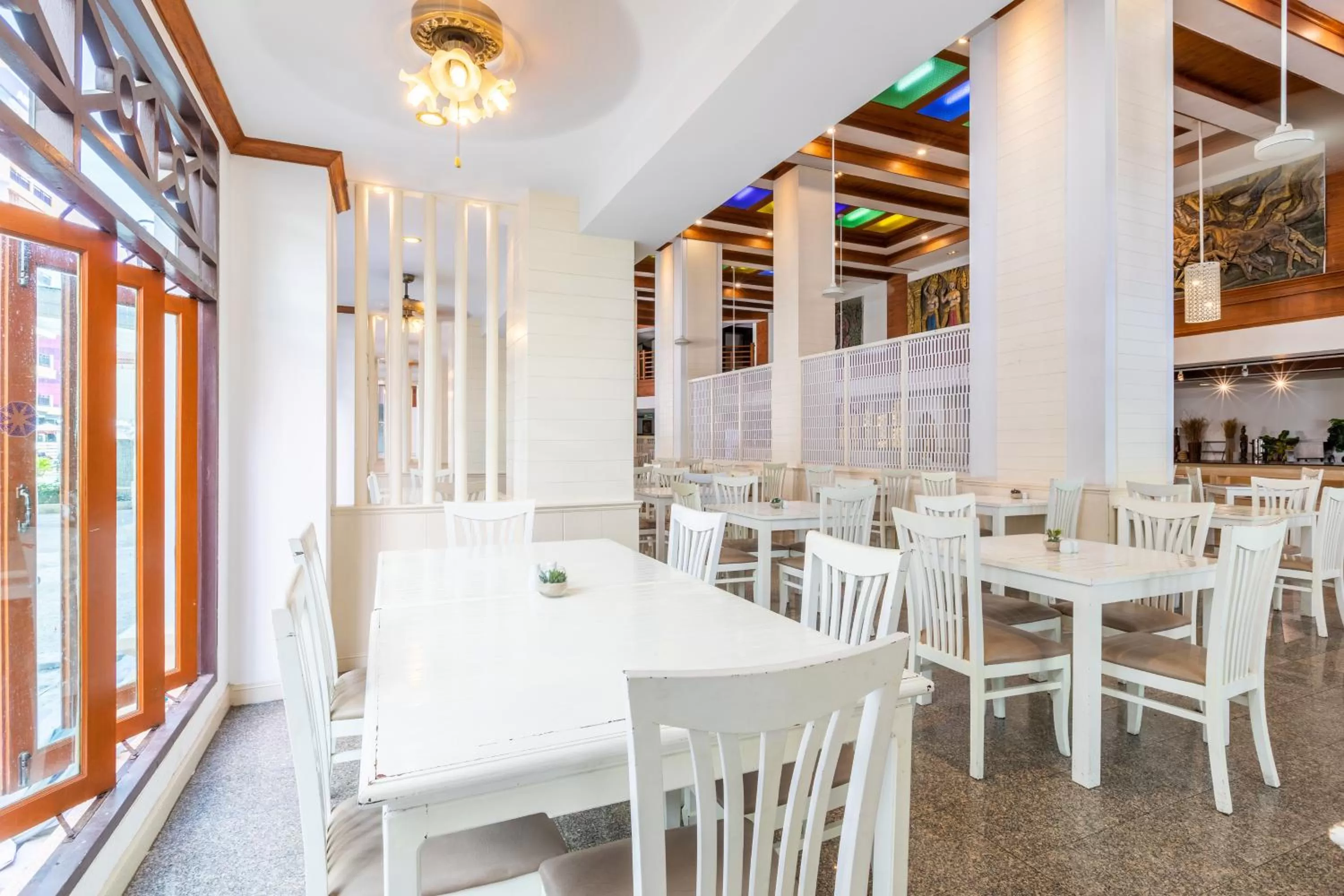 Restaurant/places to eat in Amata Patong