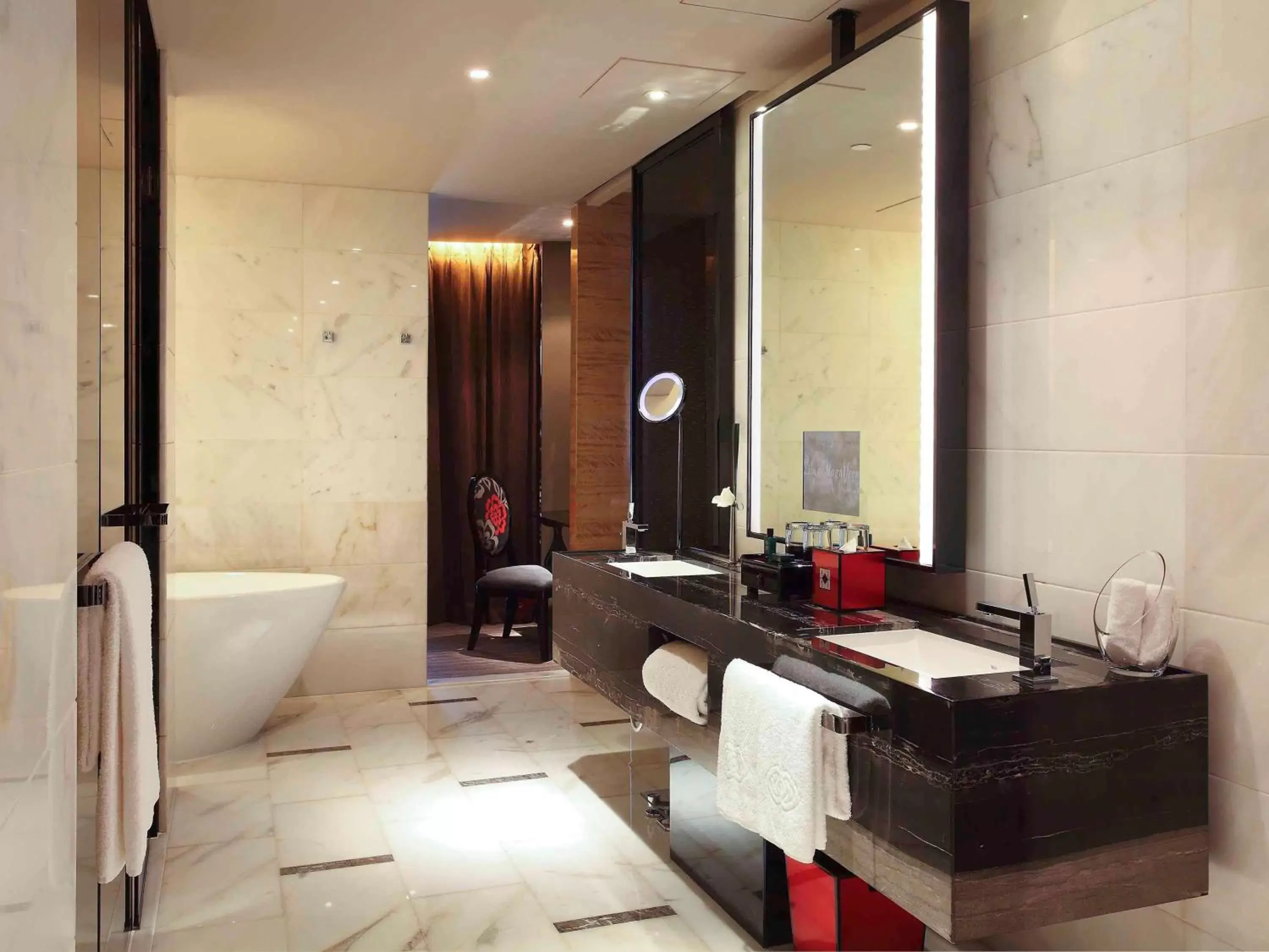 Bathroom in Sofitel Guangzhou Sunrich