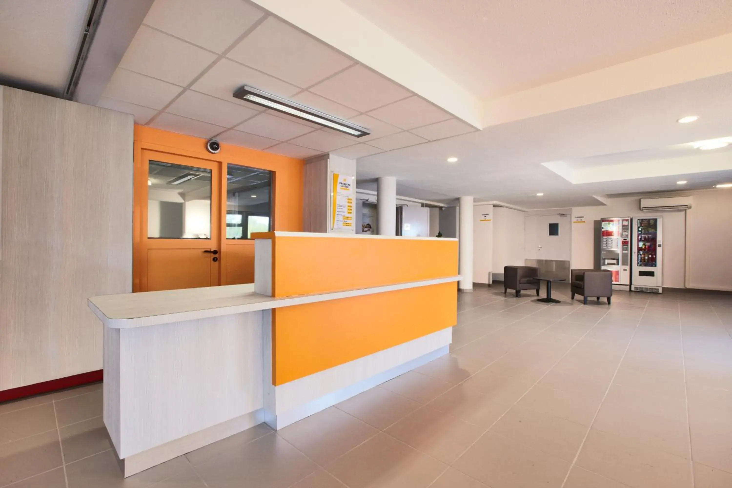 Lobby or reception, Lobby/Reception in Premiere Classe Bordeaux Nord - Lac