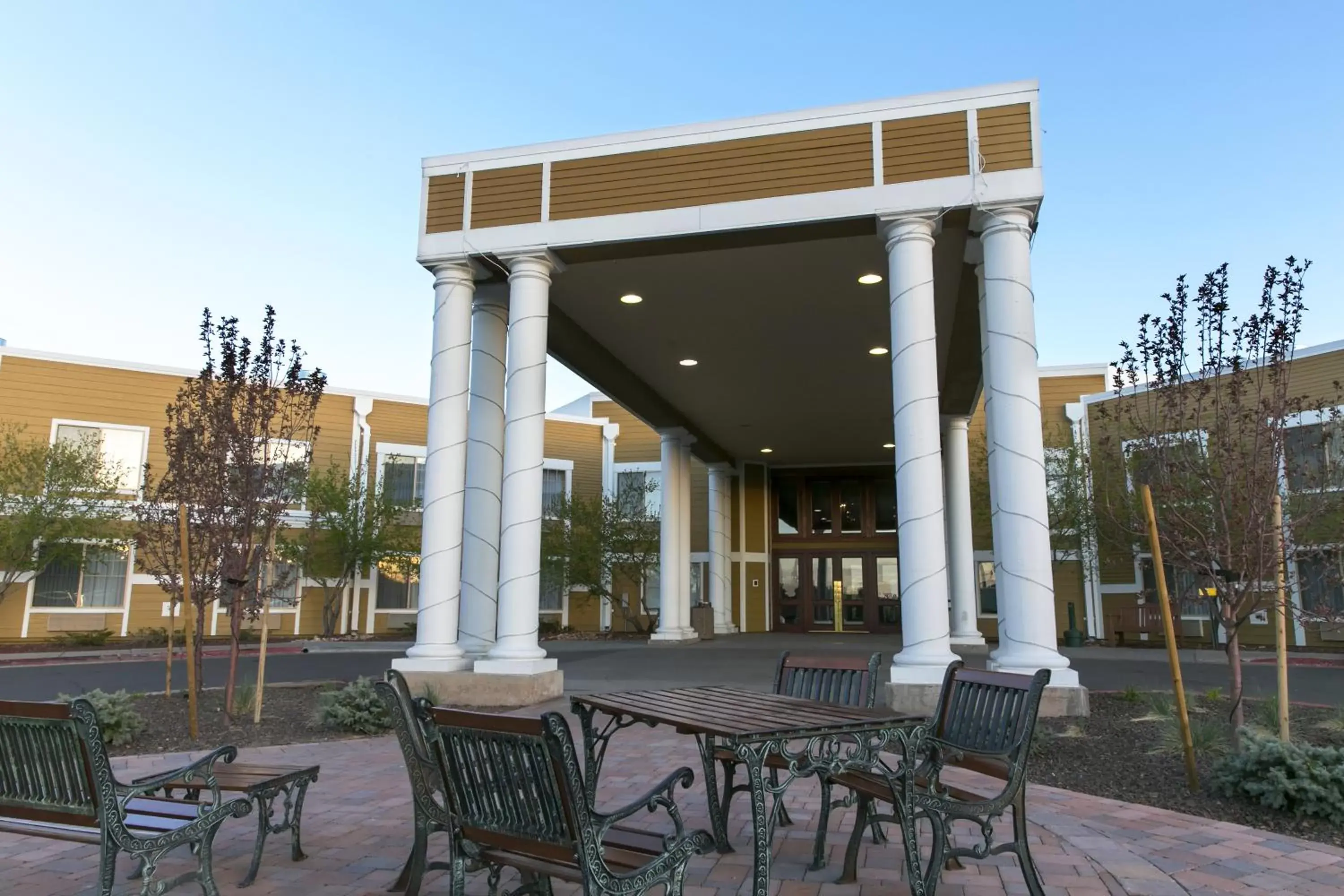 Patio in Grand Canyon Railway Hotel