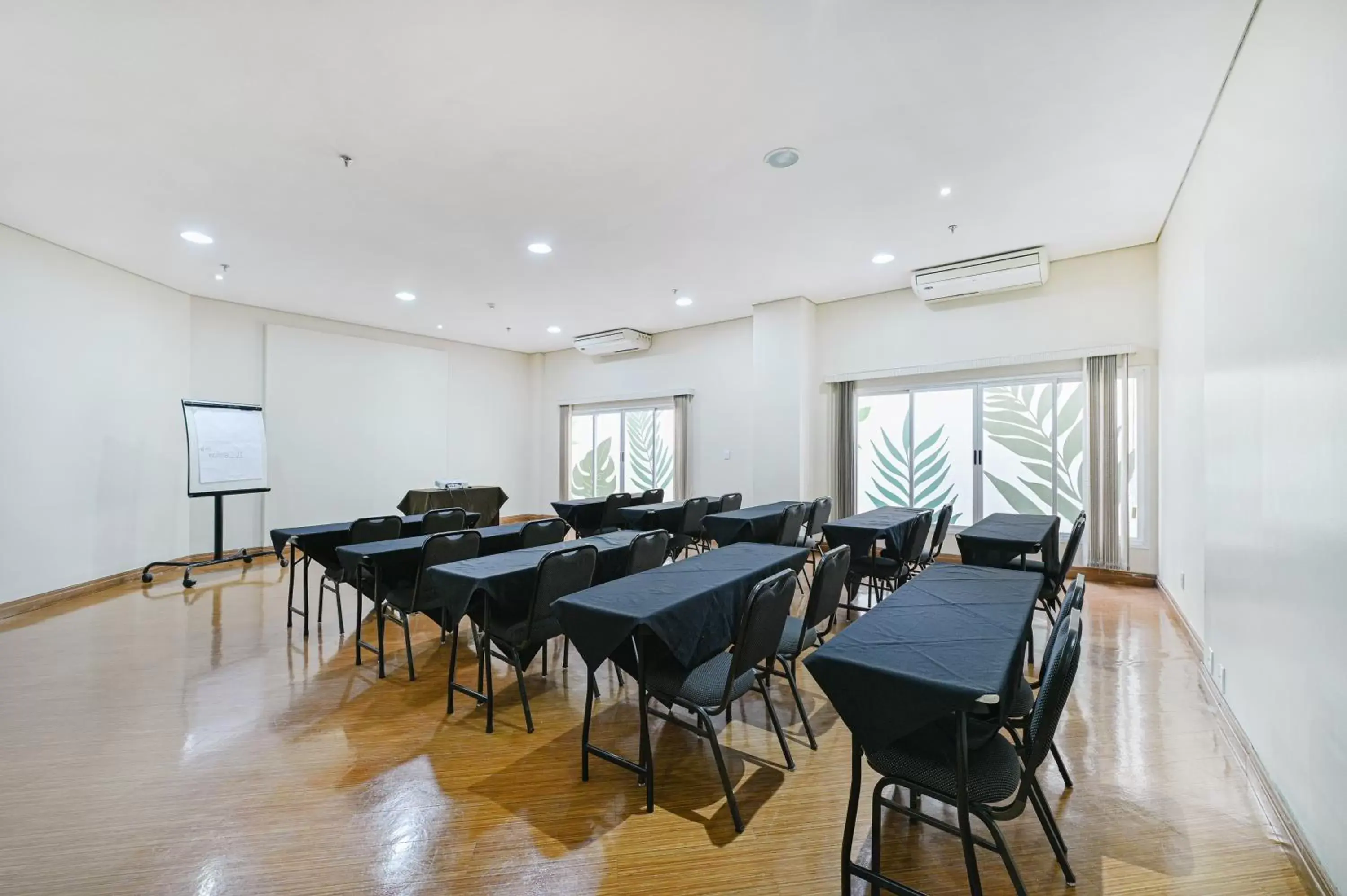 Meeting/conference room in Nacional Inn Cuiabá