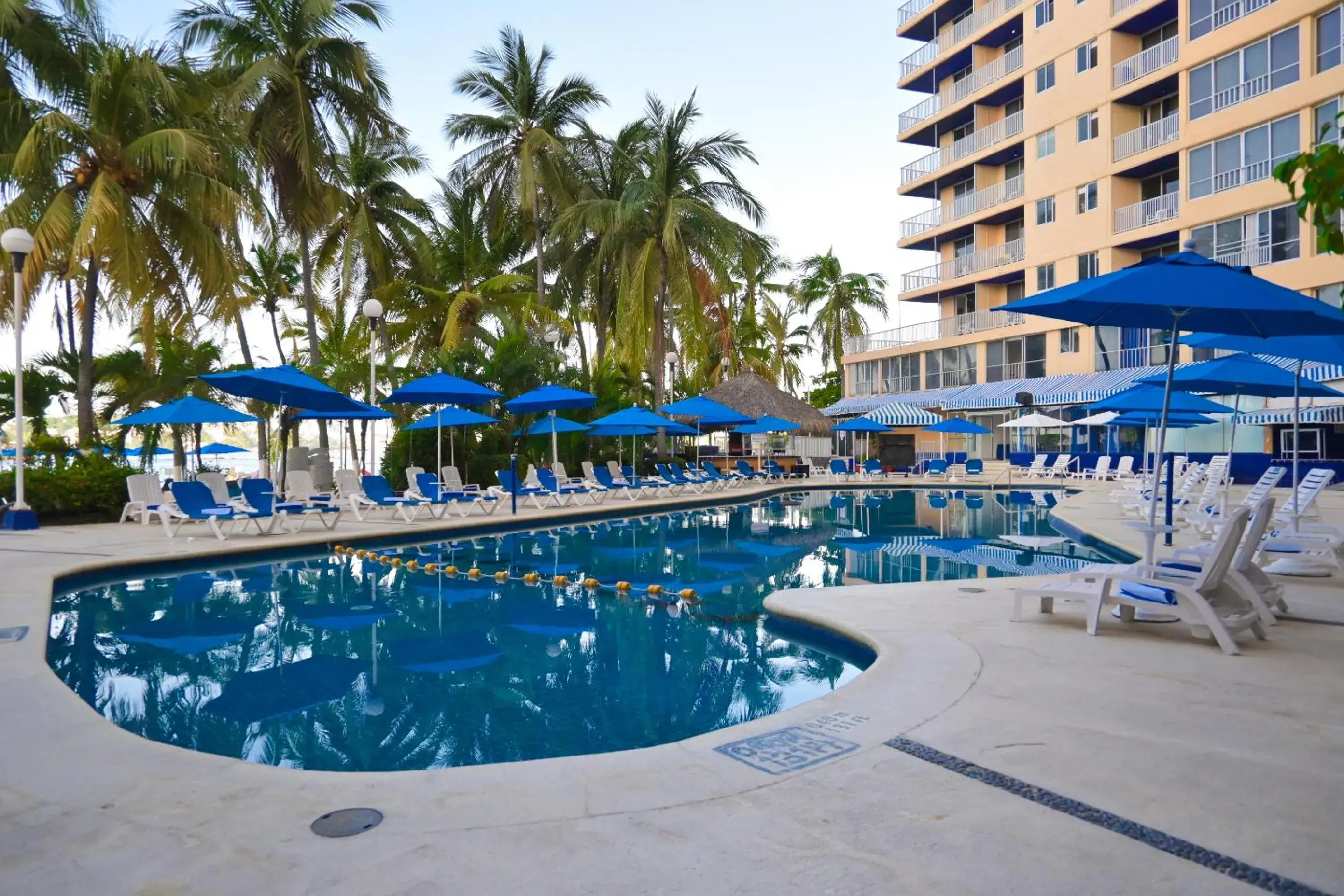 Swimming Pool in Ritz Acapulco All Inclusive
