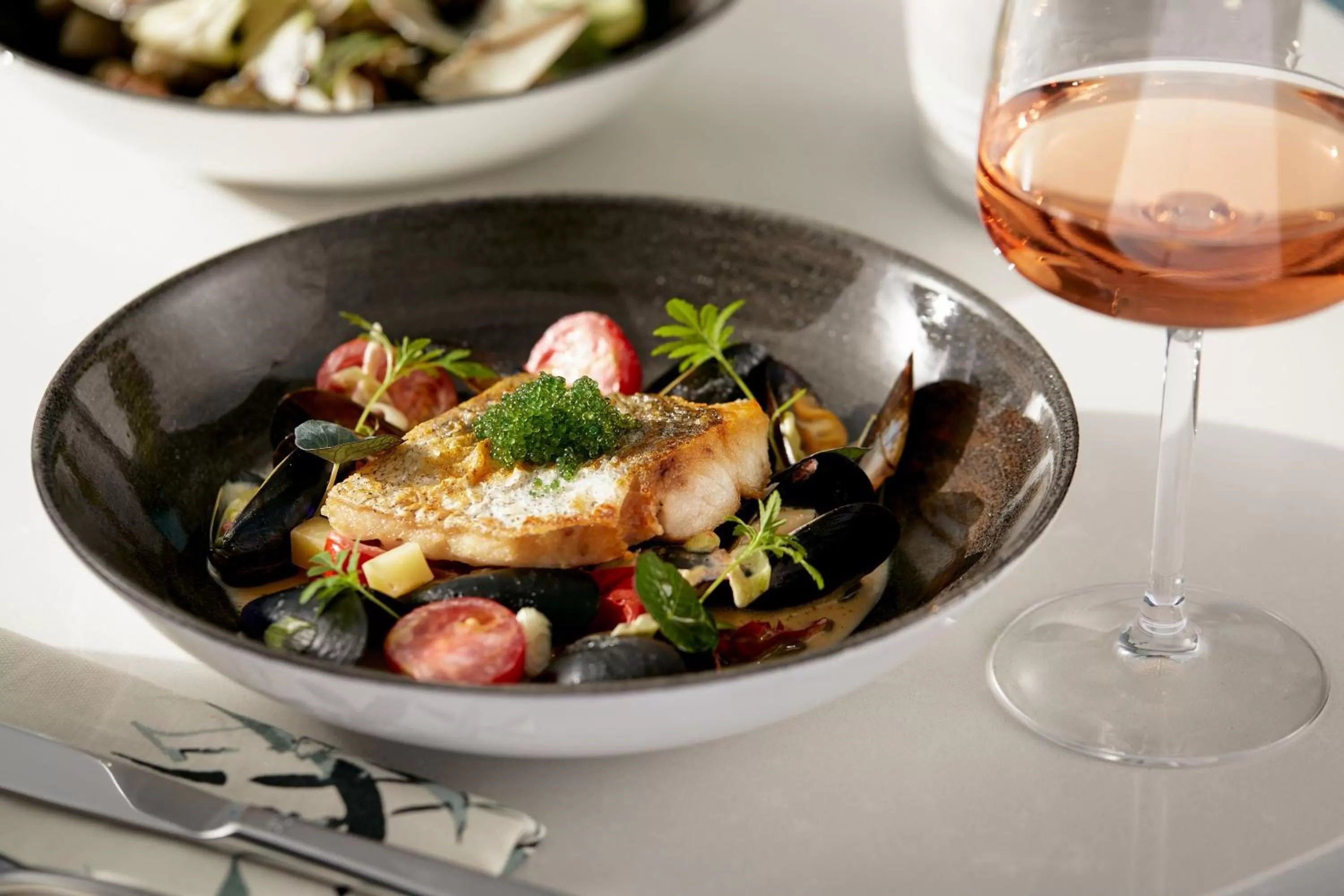 Restaurant/places to eat in Crowne Plaza Dublin Blanchardstown by IHG