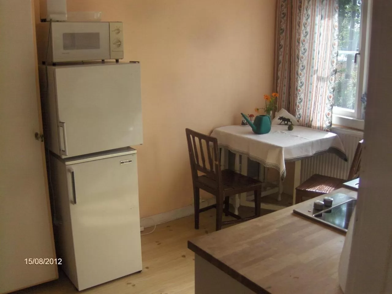 Kitchen or kitchenette in Mälby Säteri B&B