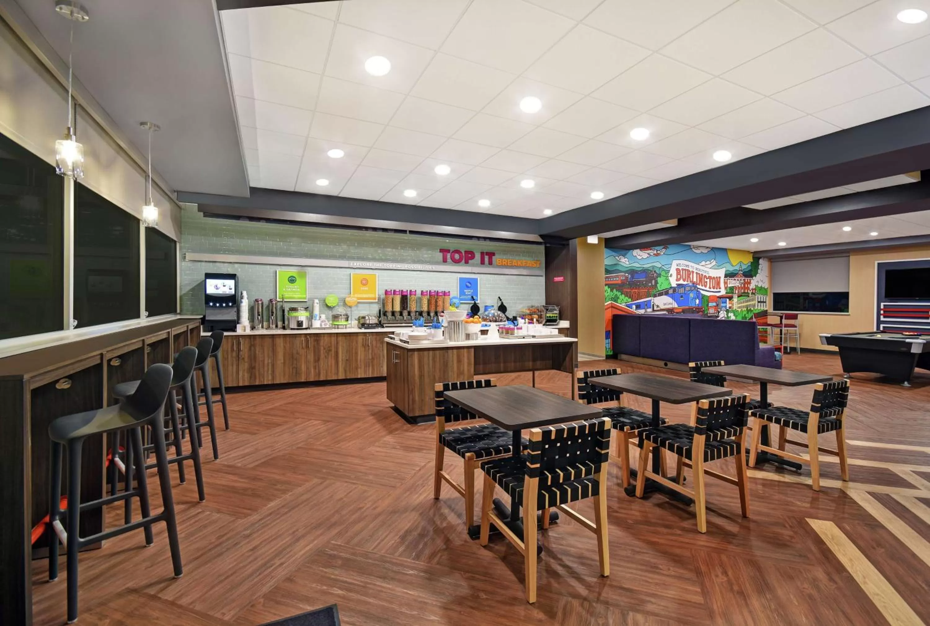 Breakfast in Tru By Hilton Burlington