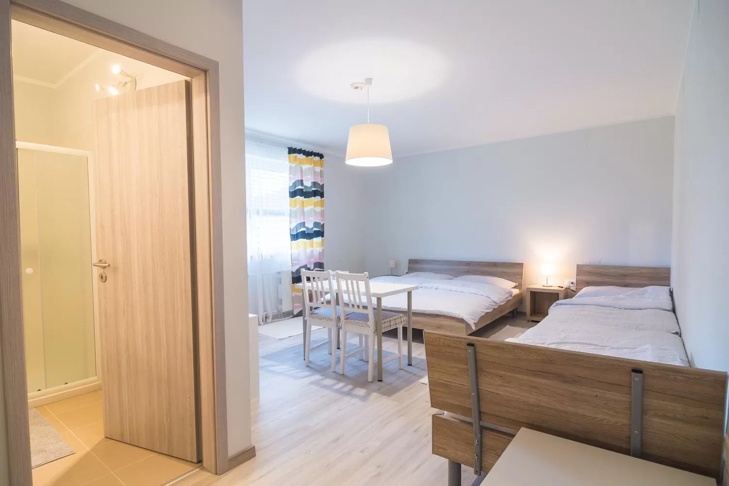 Bed in HOP HOUSE Garni Hotel