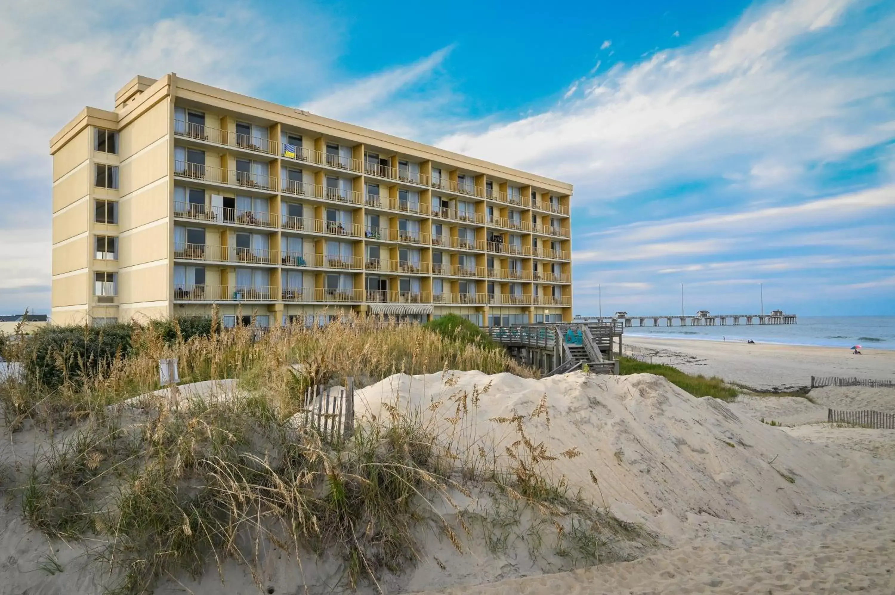 Property Building in Comfort Inn South Oceanfront