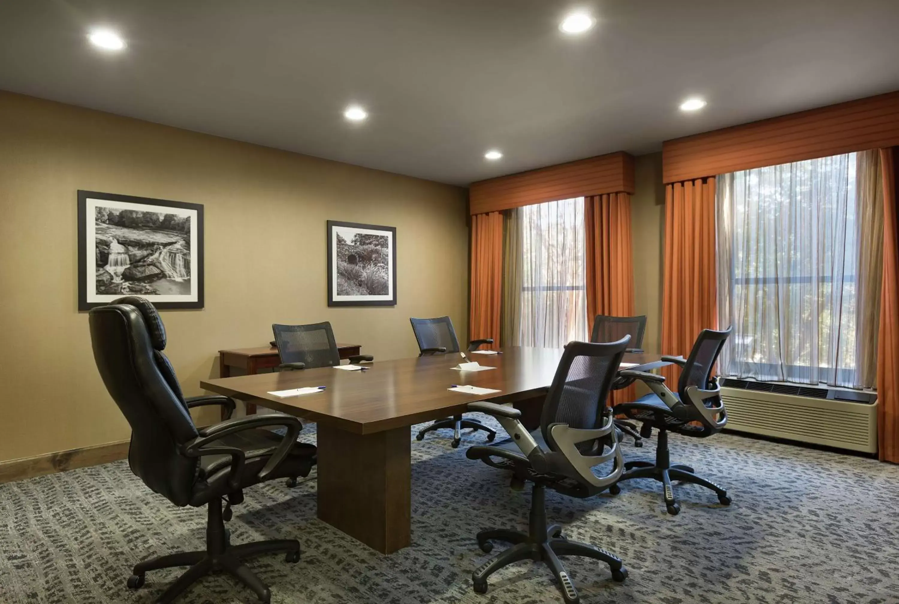 Meeting/conference room in Hampton Inn Greenville/Travelers Rest