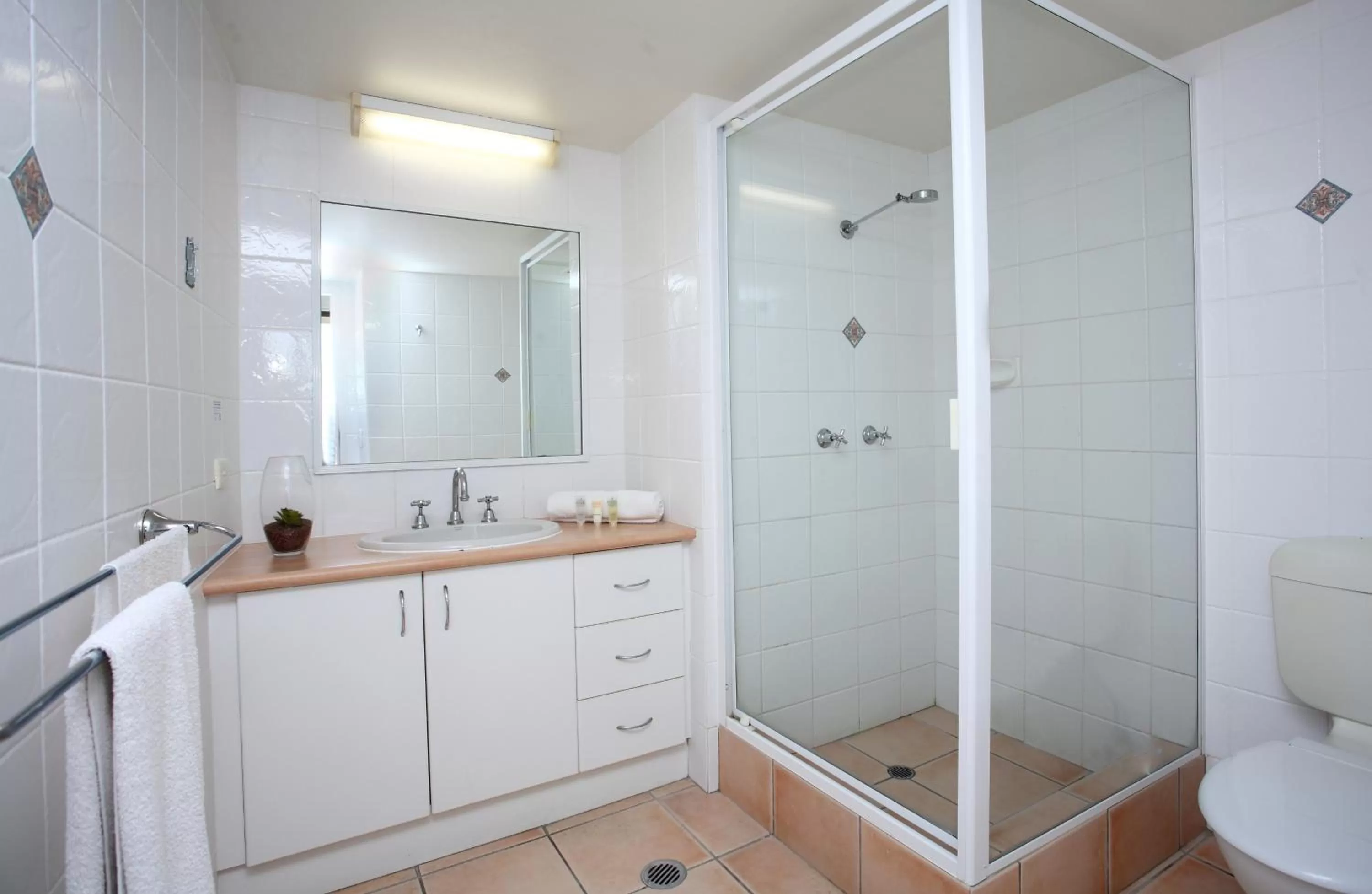 Shower in Gemini Resort