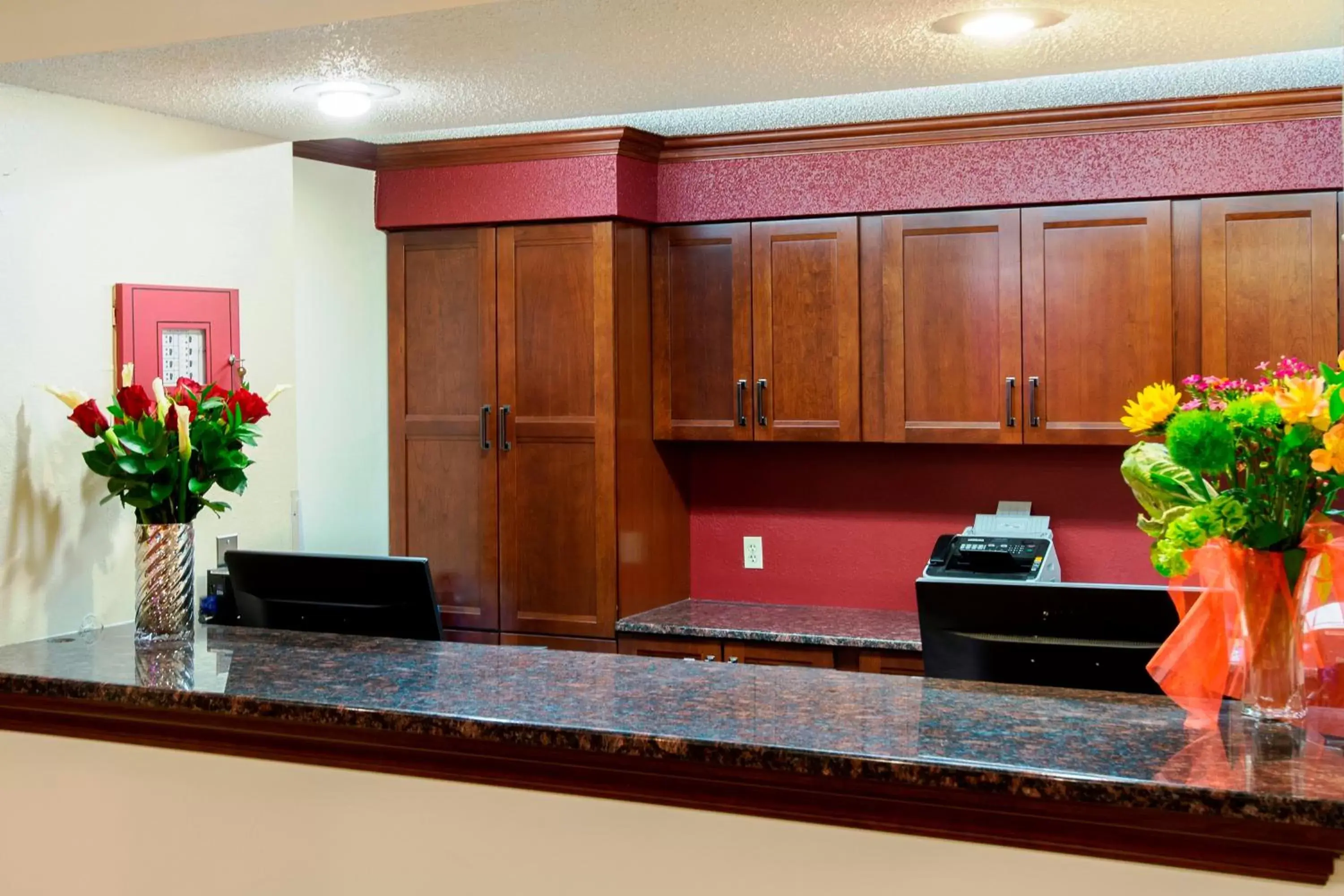 Lobby or reception, Lobby/Reception in Red Roof Inn PLUS+ & Suites Malone