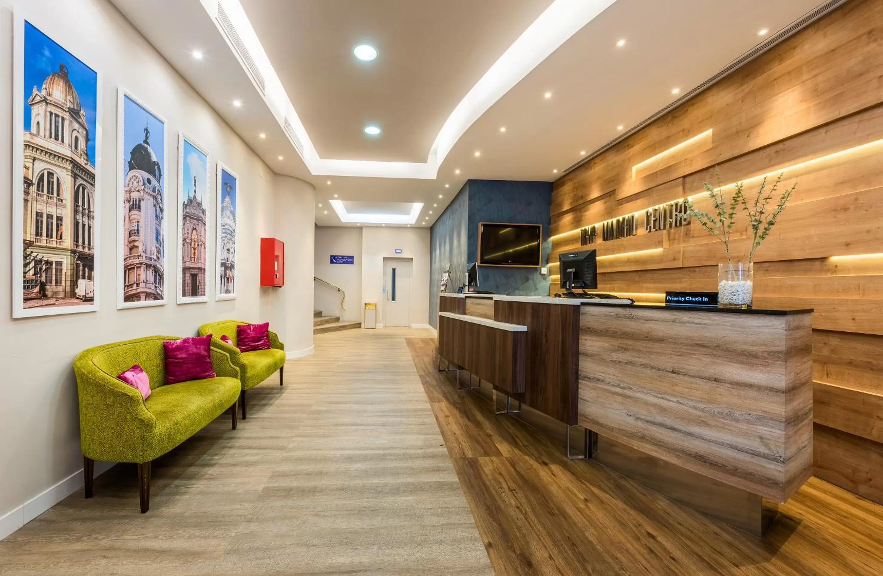 People in Hotel Madrid Centro, Affiliated by Meliá