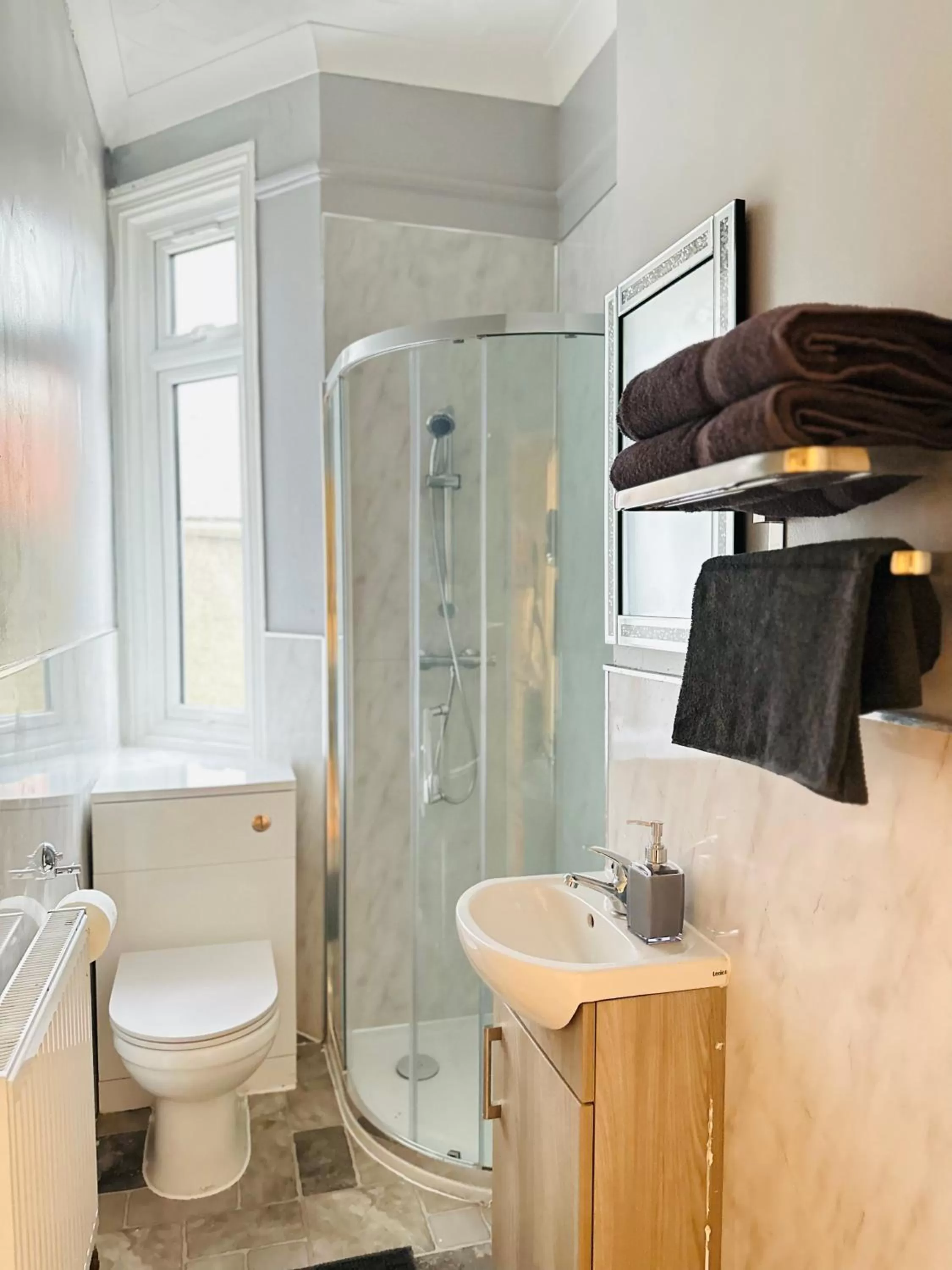 Shower, Bathroom in Sandys Holidays Home