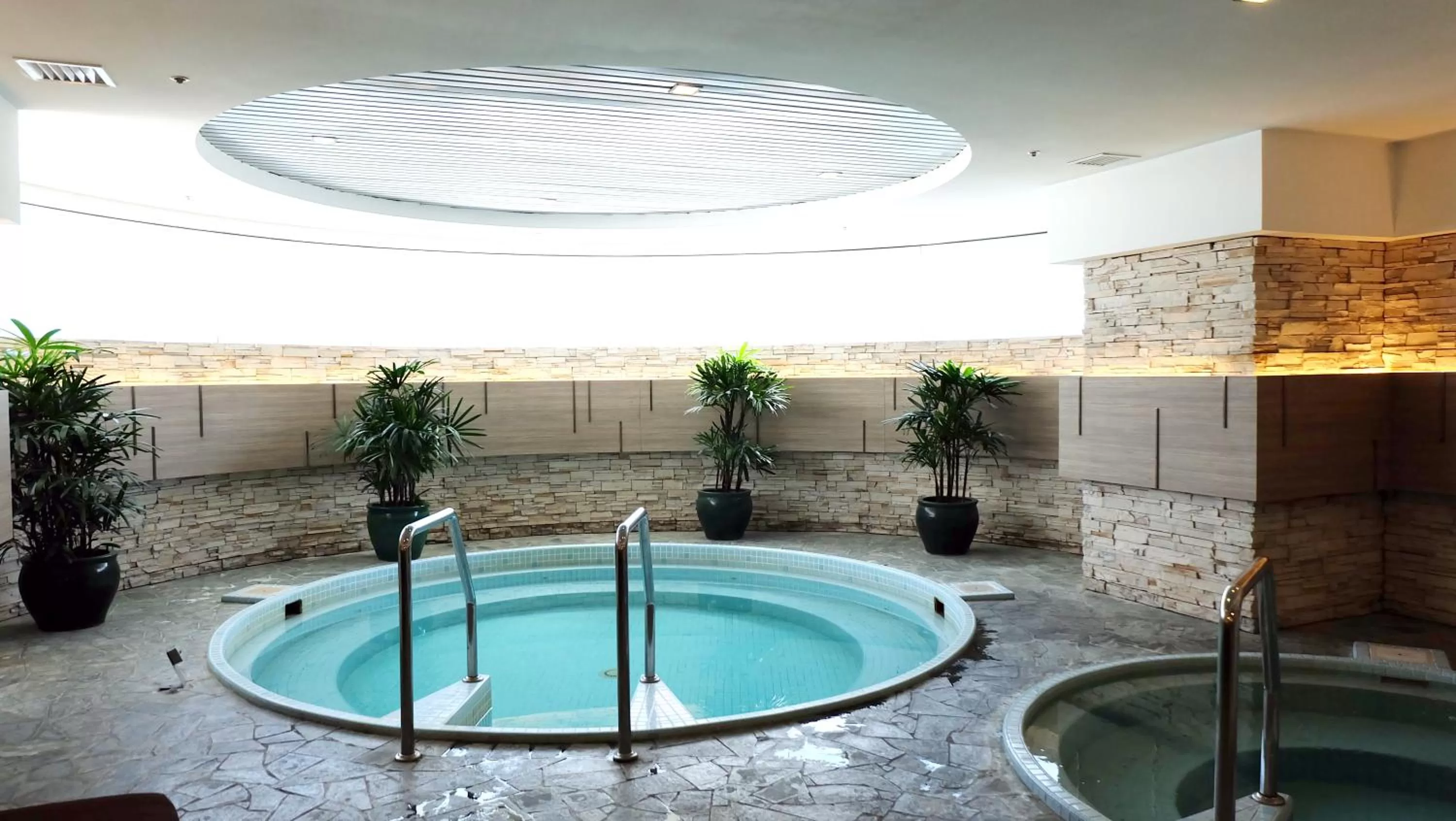 Spa and wellness centre/facilities in Shangri-La Kuala Lumpur