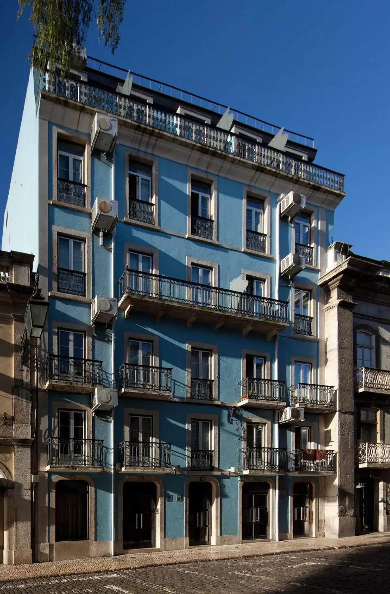 Facade/entrance, Property Building in Hotel Portuense Lisboa