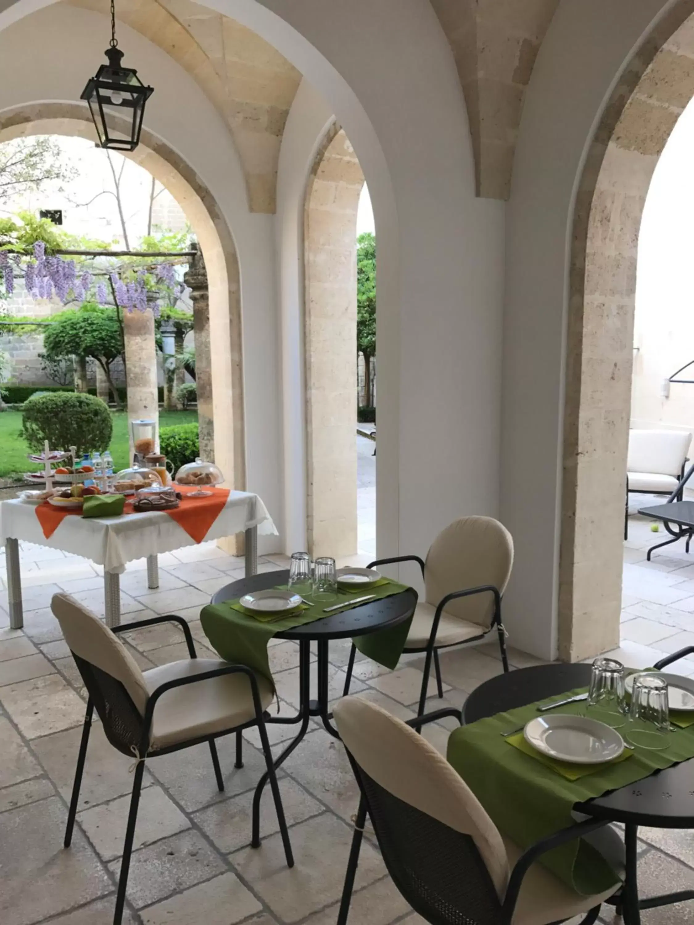 Patio in Sine Tempore B&B