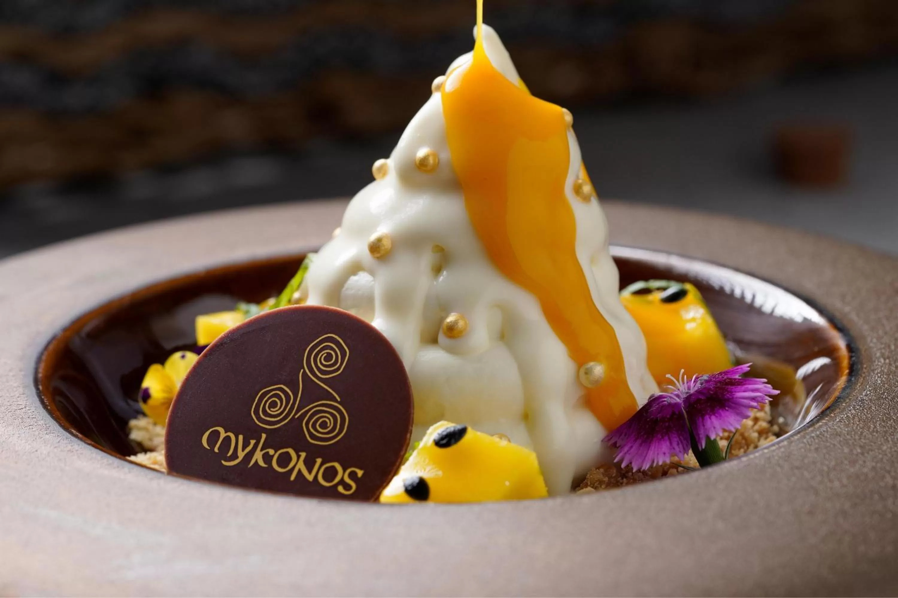 Restaurant/places to eat in Le Meridien Abu Dhabi Resort