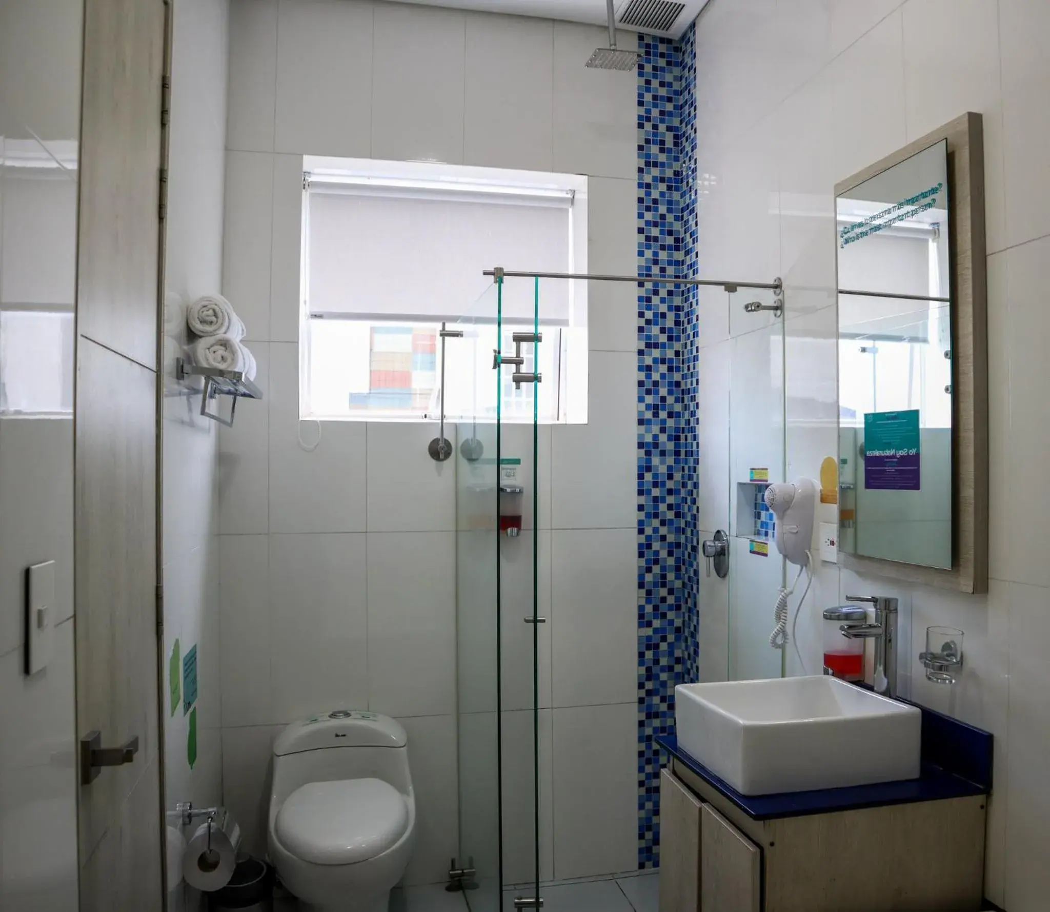 Toilet, Bathroom in Sixtina Plaza Hotel