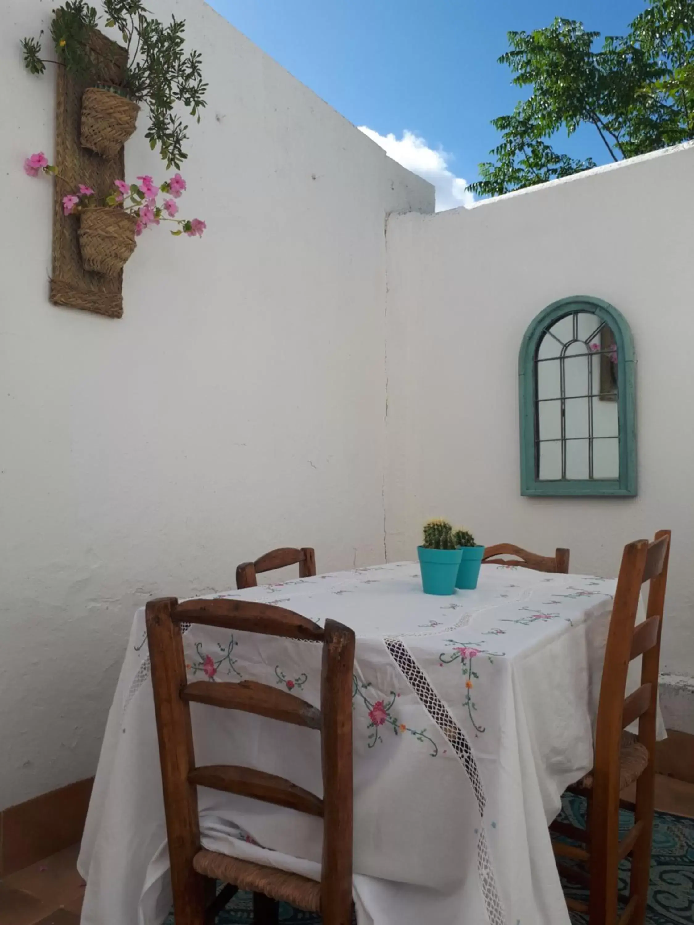 Dining area in La Posada Amena