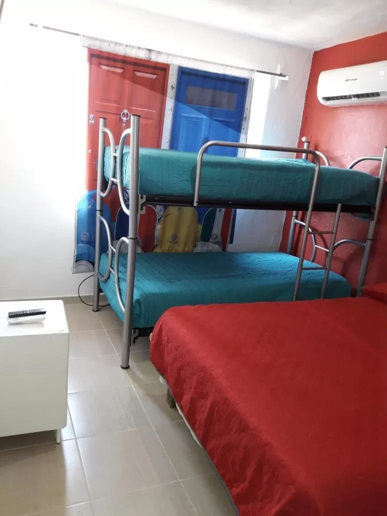 Bunk Bed in Hotel Casa Ceci Inn