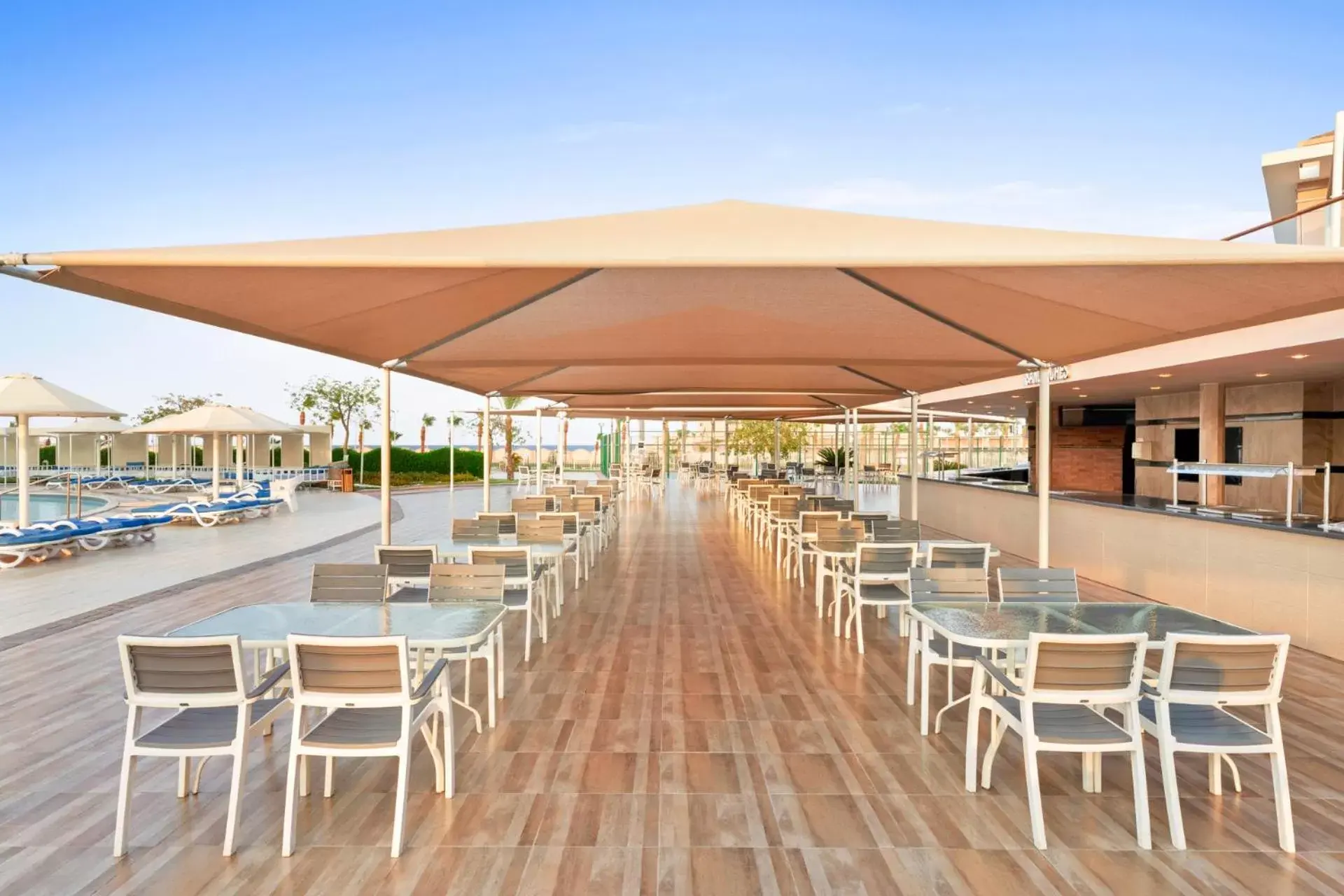 Restaurant/places to eat, Lounge/Bar in Pickalbatros Aqua Park Resort - Hurghada