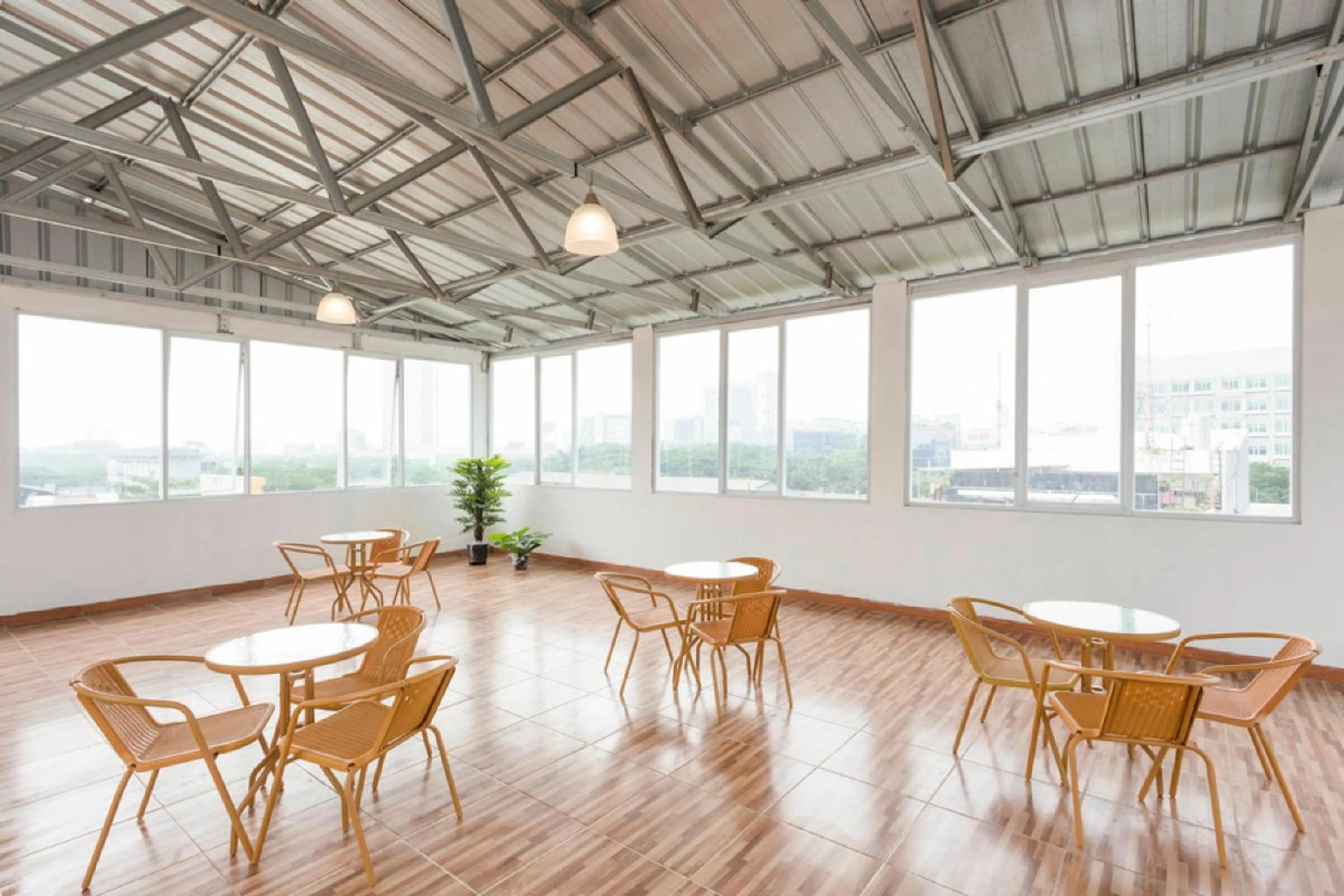 Breakfast in RedDoorz Plus @ Boulevard Residence BSD