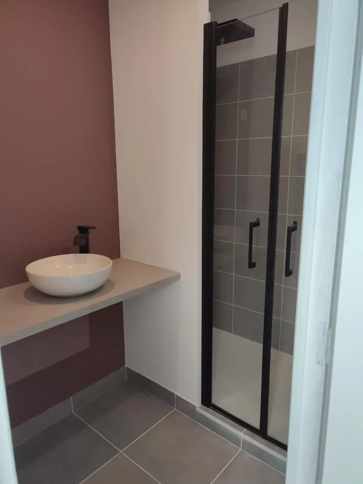 Bathroom in A l'Ombre des Bois, Chambre double confort