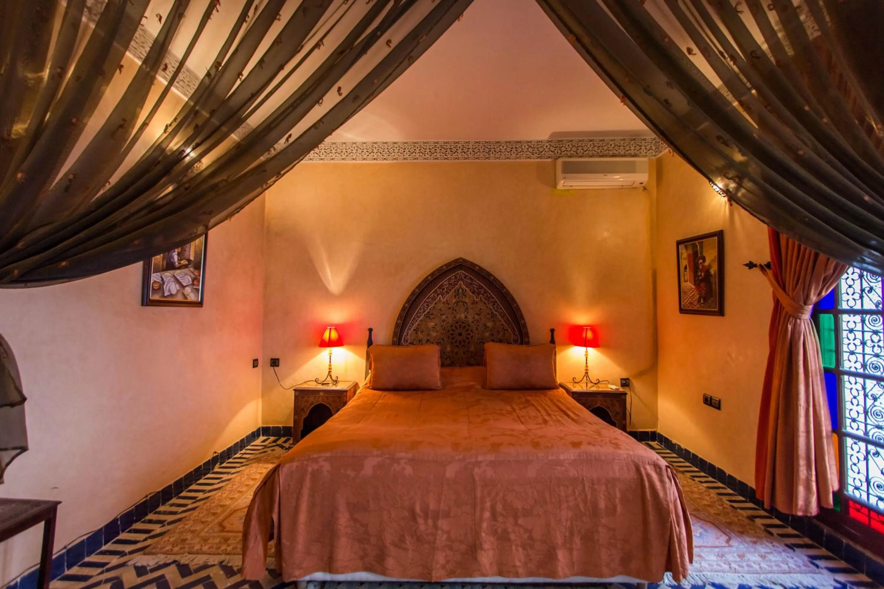 Day, Bed in Riad - Dar Al Andalous