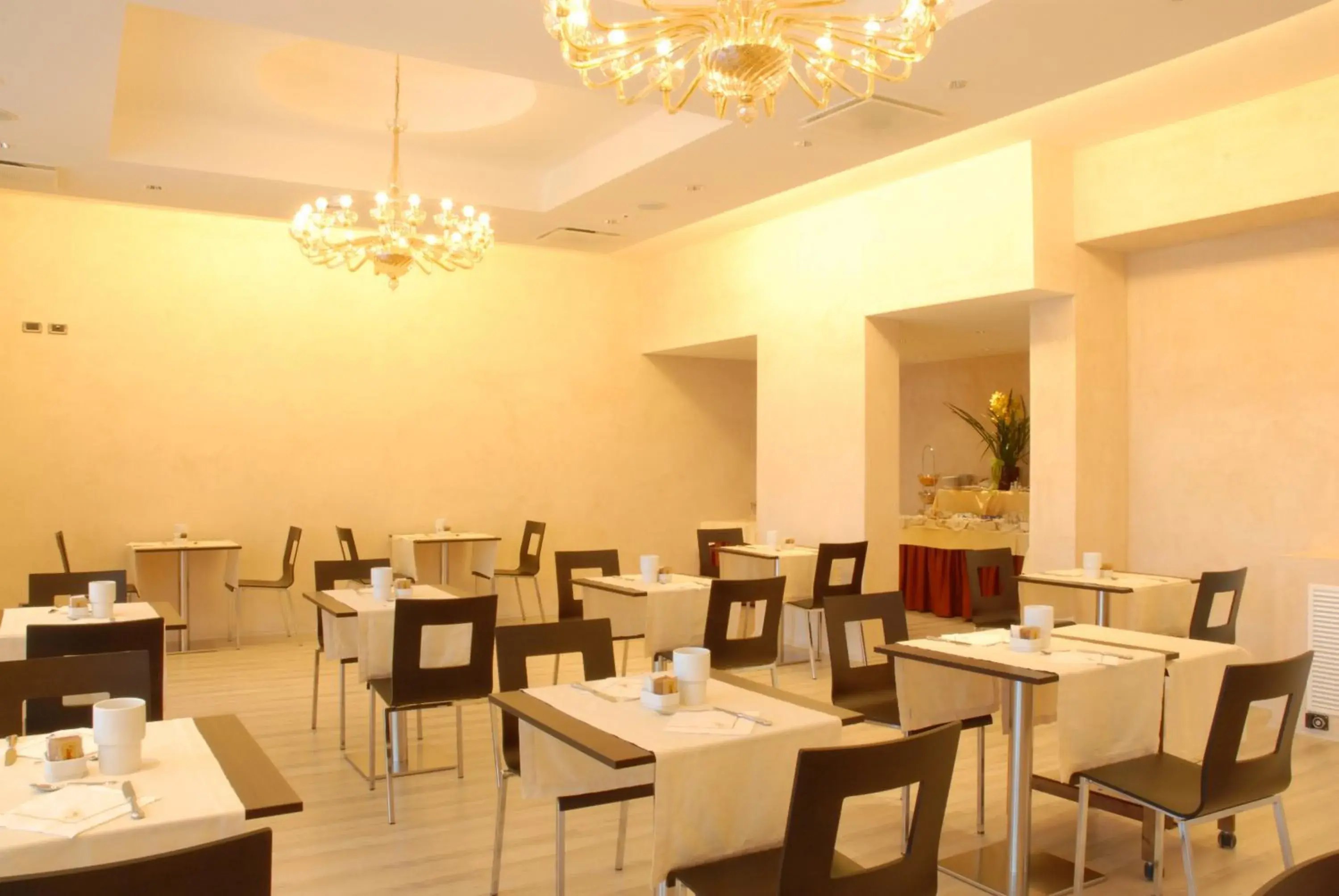 Restaurant/Places to Eat in San Giorgio, Sure Hotel Collection by Best Western