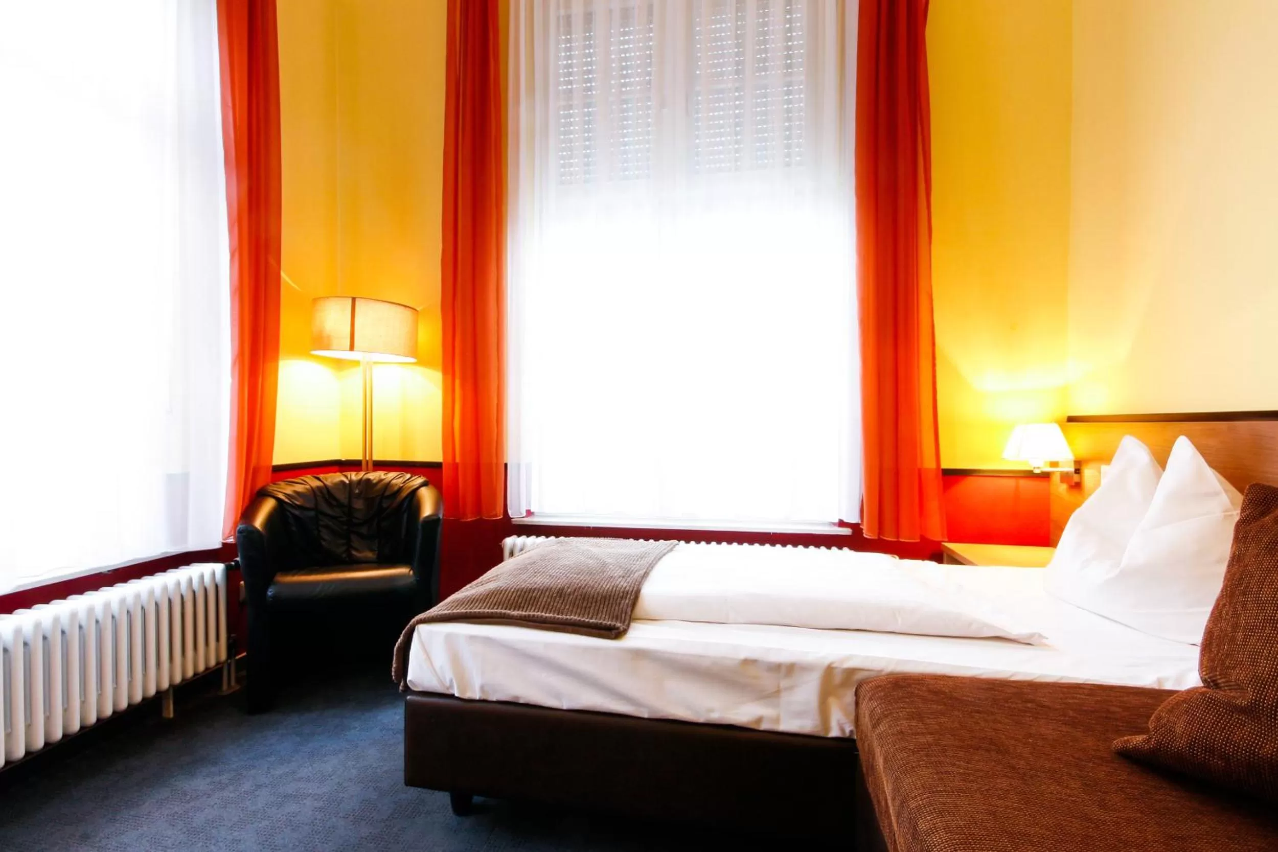 Photo of the whole room, Bed in Hotel am Tiergarten