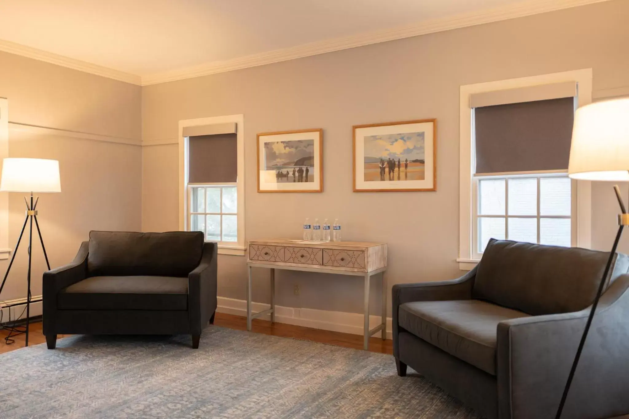 Living room, Seating Area in OneSixtyFive, The Inn on Park Row