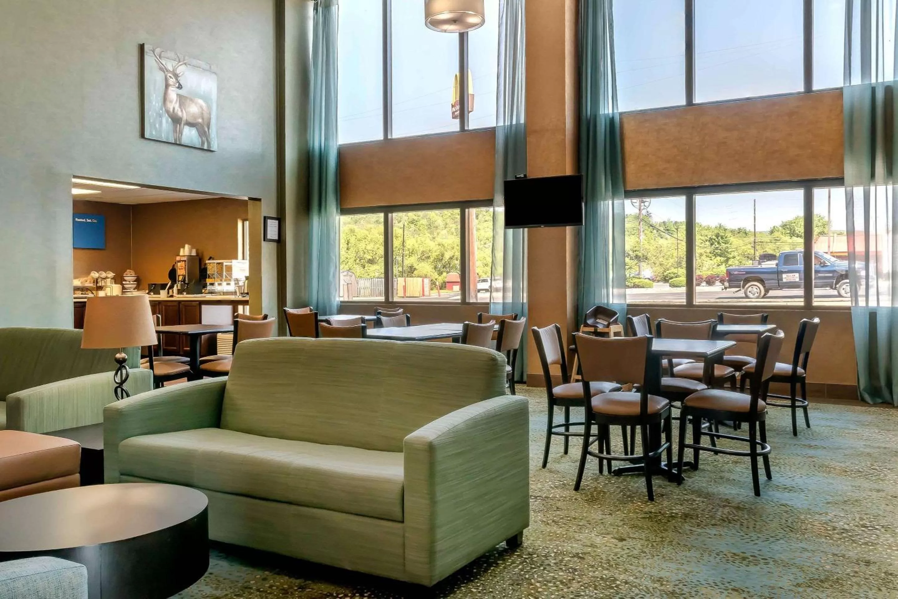 Lobby or reception in Comfort Inn Pine Grove I-81 Hershey Area