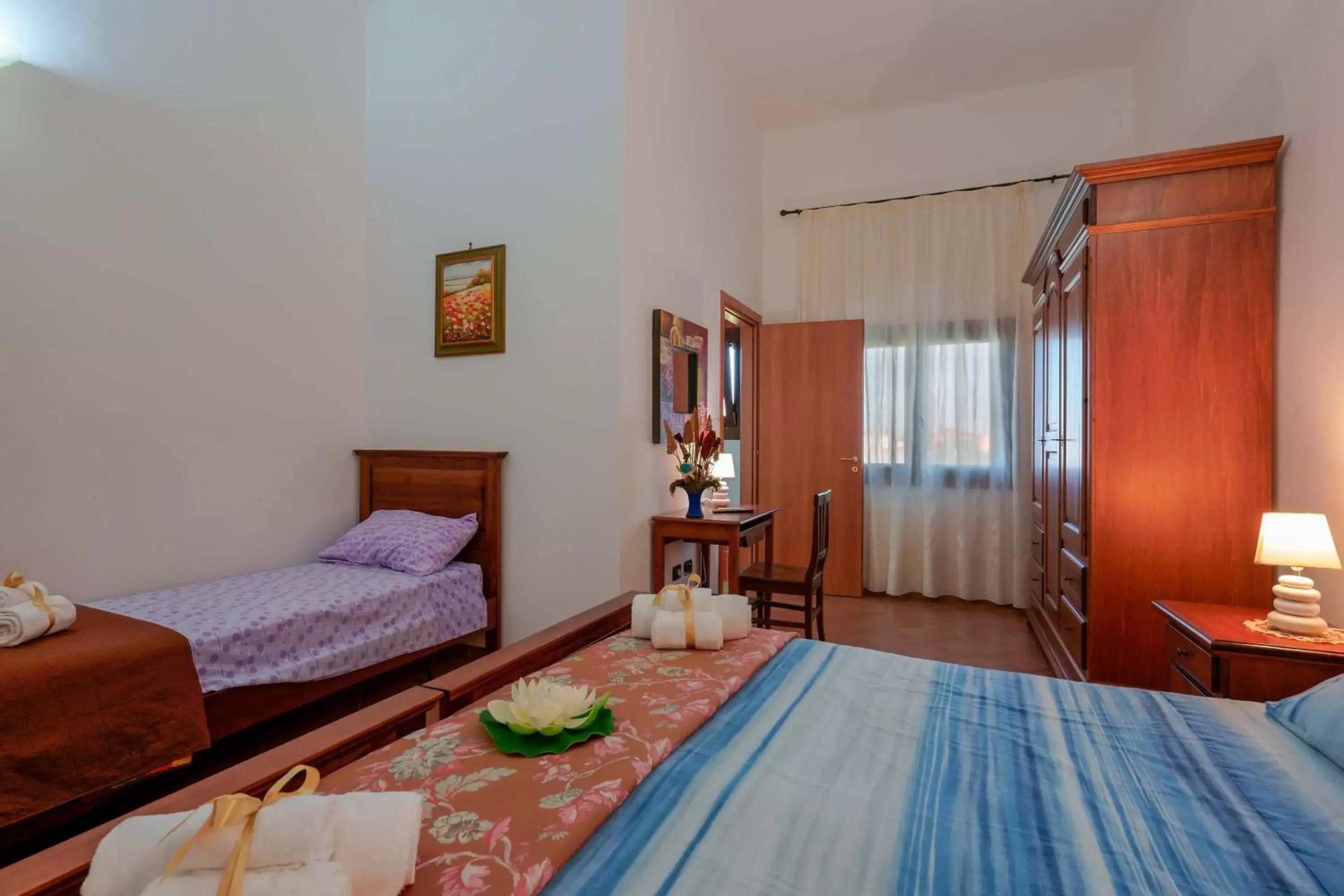 Photo of the whole room, Bed in Bed and Breakfast Cairoli Exclusive Room